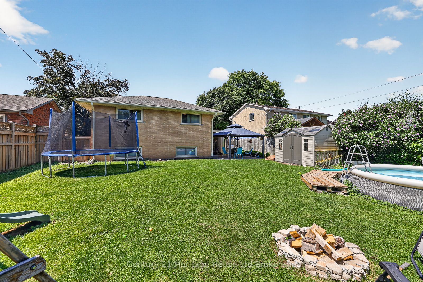 138 Lyndale Crescent Property Photo 36