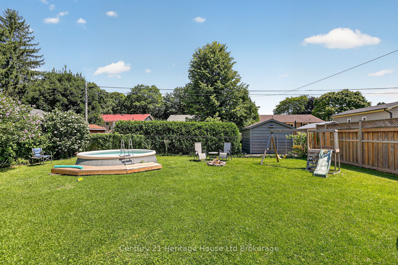 138 Lyndale Crescent Property Photo 37