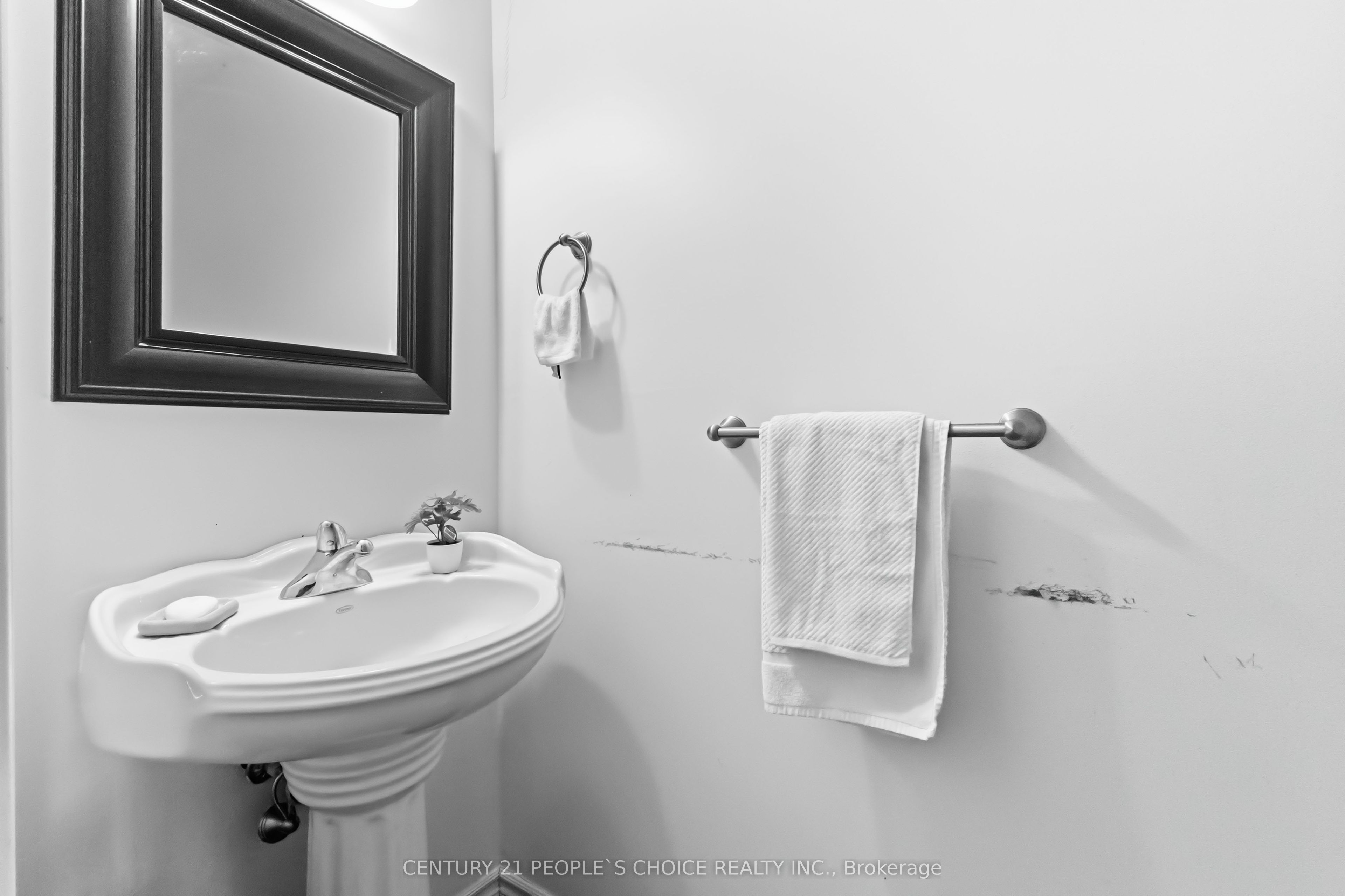 400 Skyline Avenue 15 Property Photo 25