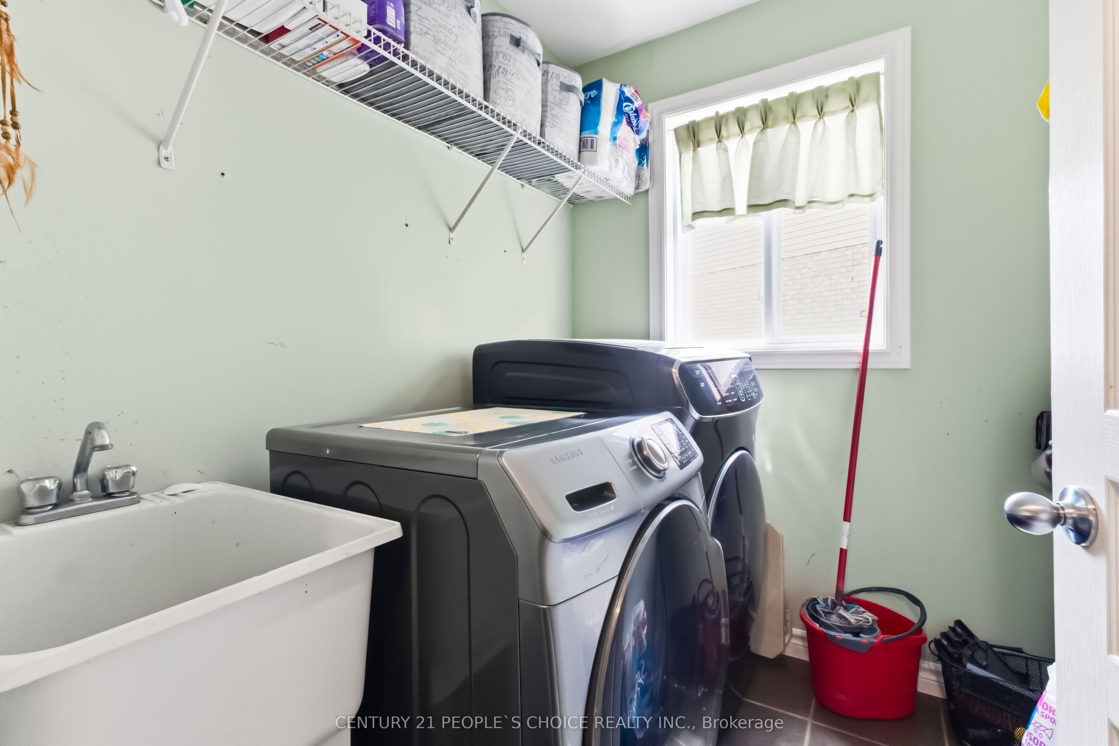 400 Skyline Avenue 15 Property Photo 26