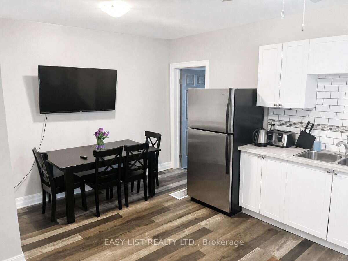 205 Marier Avenue Property Photo 7