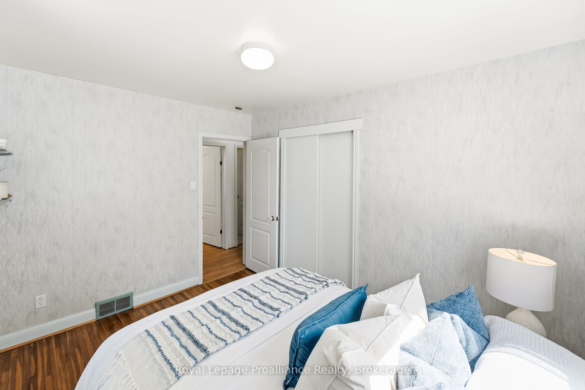 29 Bramley Street S Property Photo 22