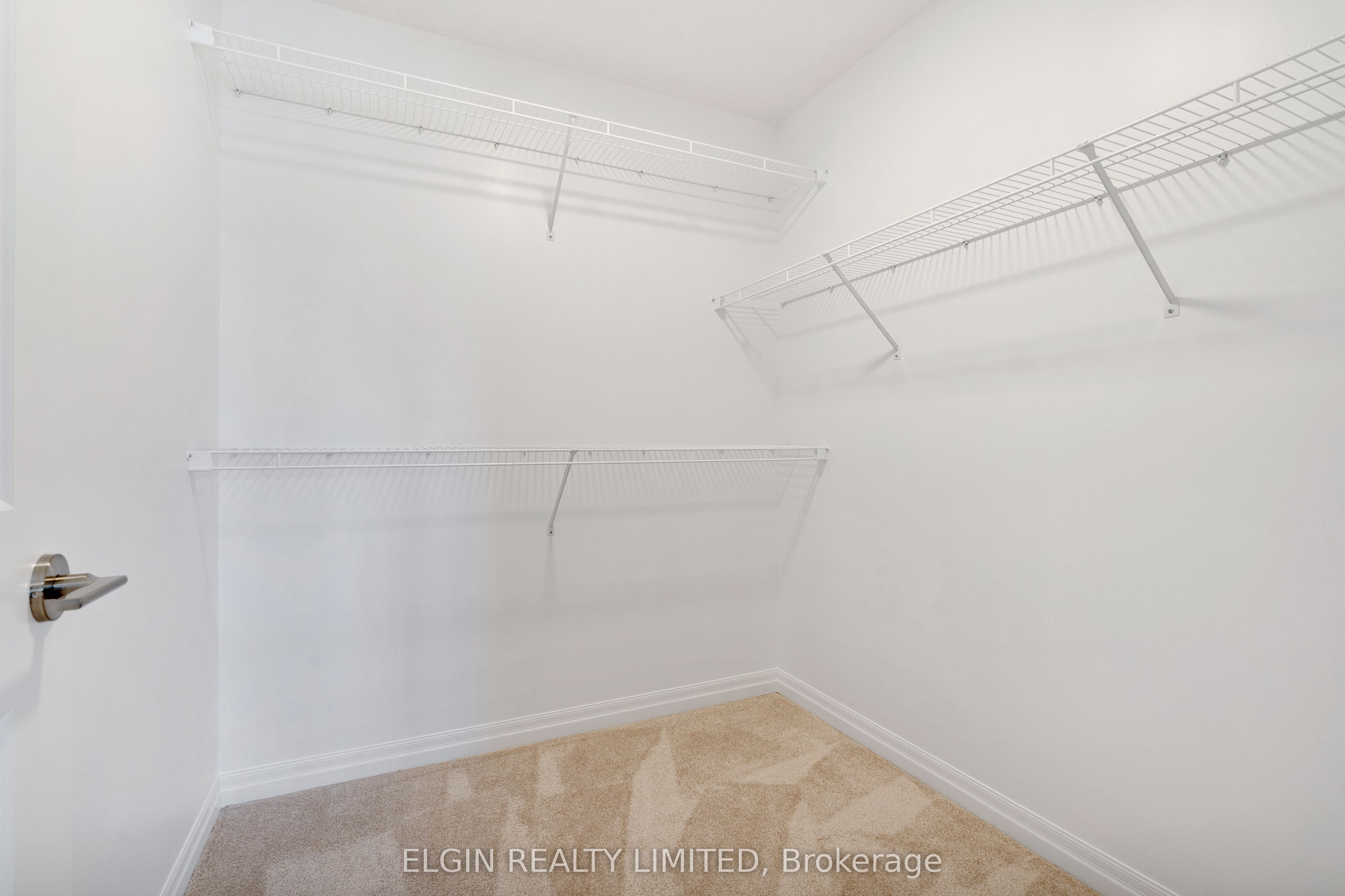 75 Hemlock Crescent Property Photo 28