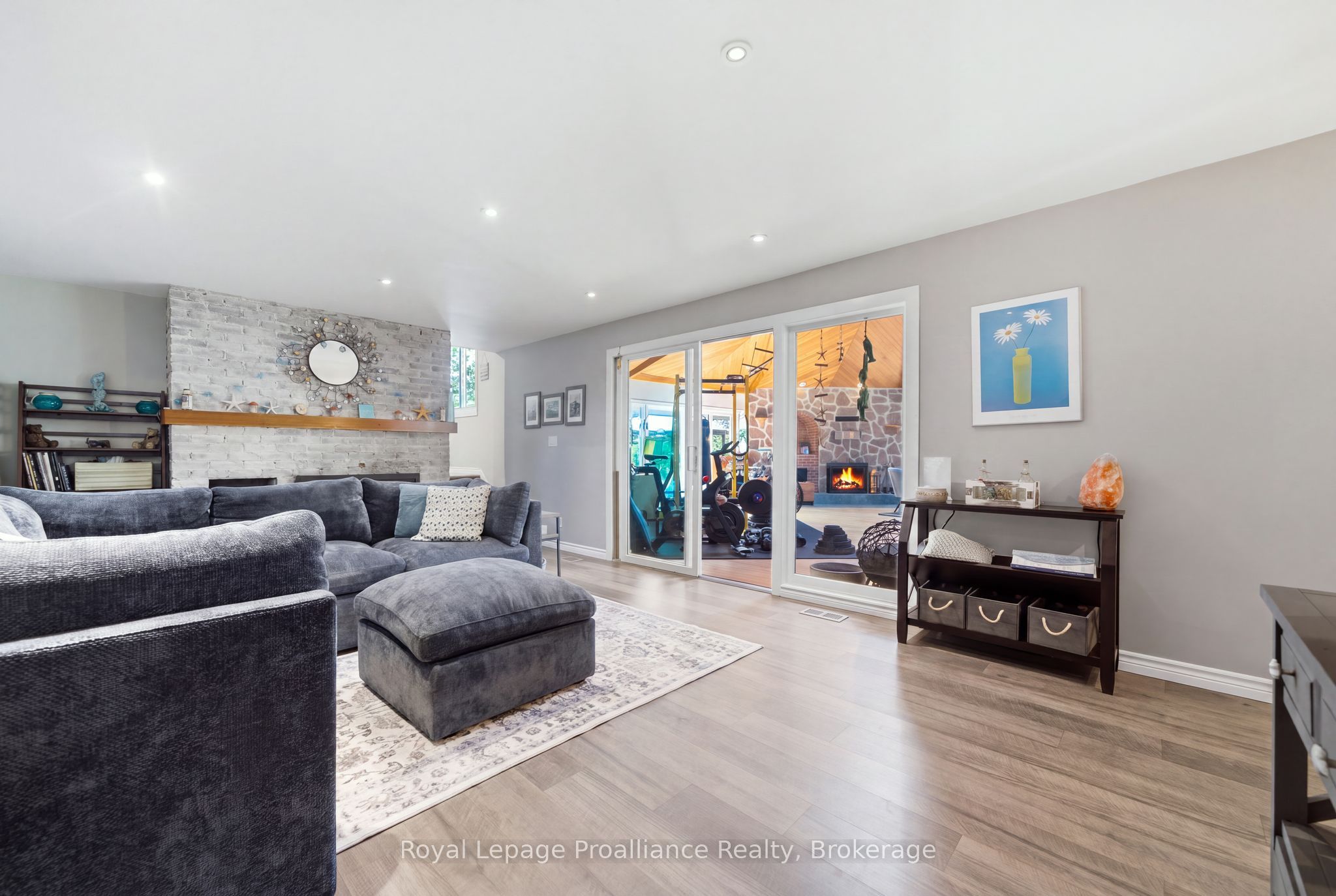 1698 Foxboro-stirling Road Property Photo 12