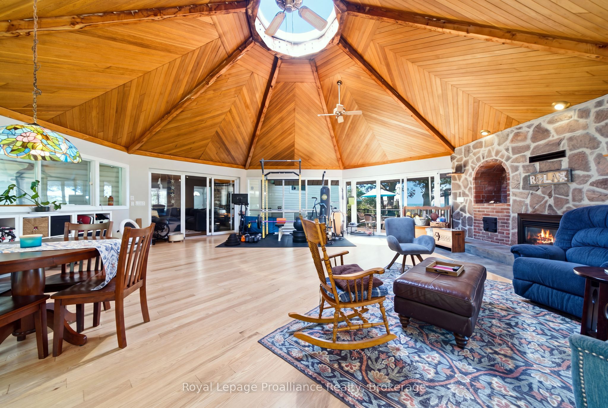 1698 Foxboro-stirling Road Property Photo 17