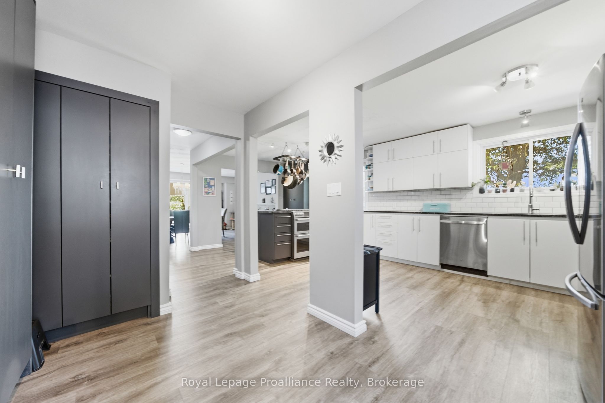 1698 Foxboro-stirling Road Property Photo 20