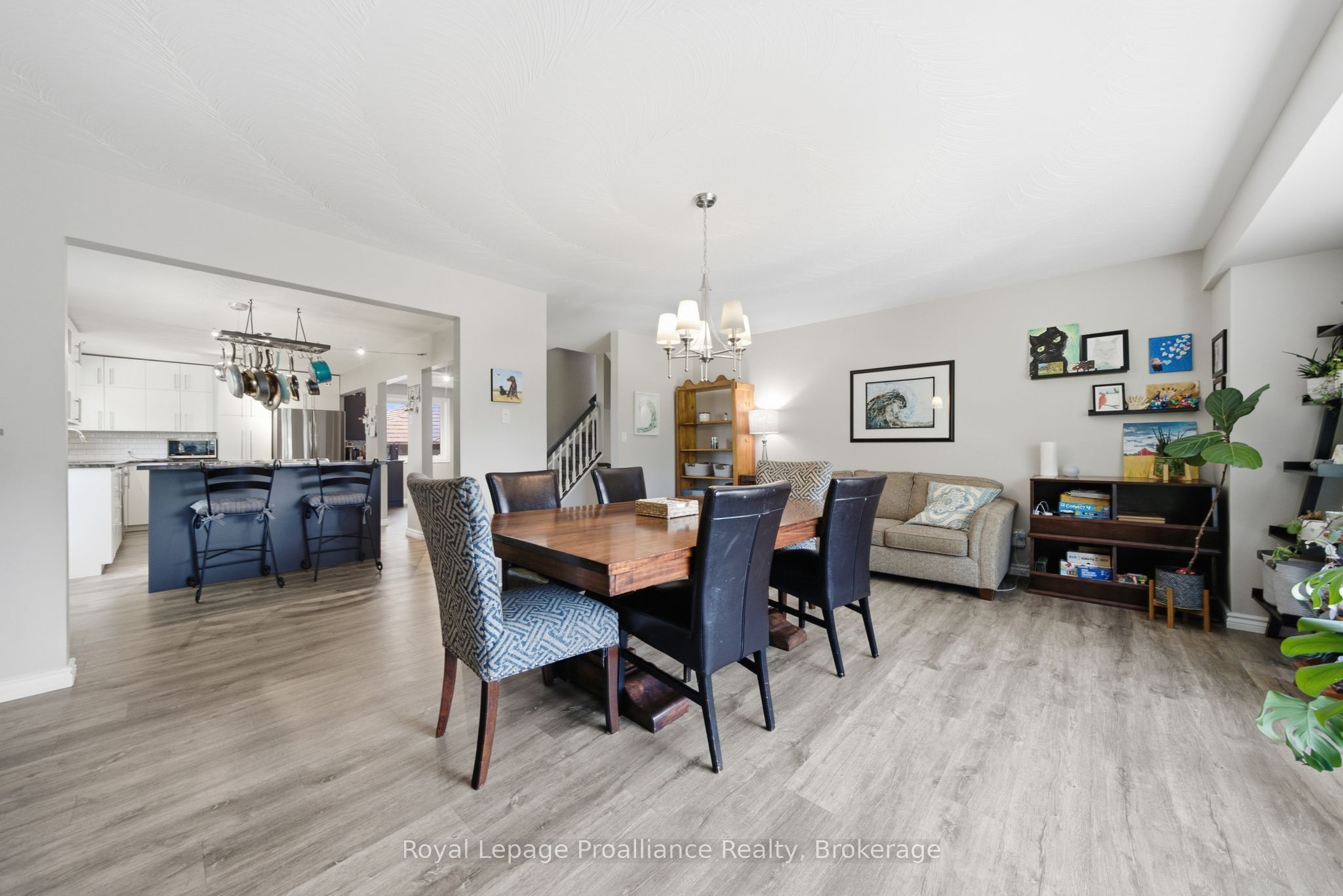 1698 Foxboro-stirling Road Property Photo 25