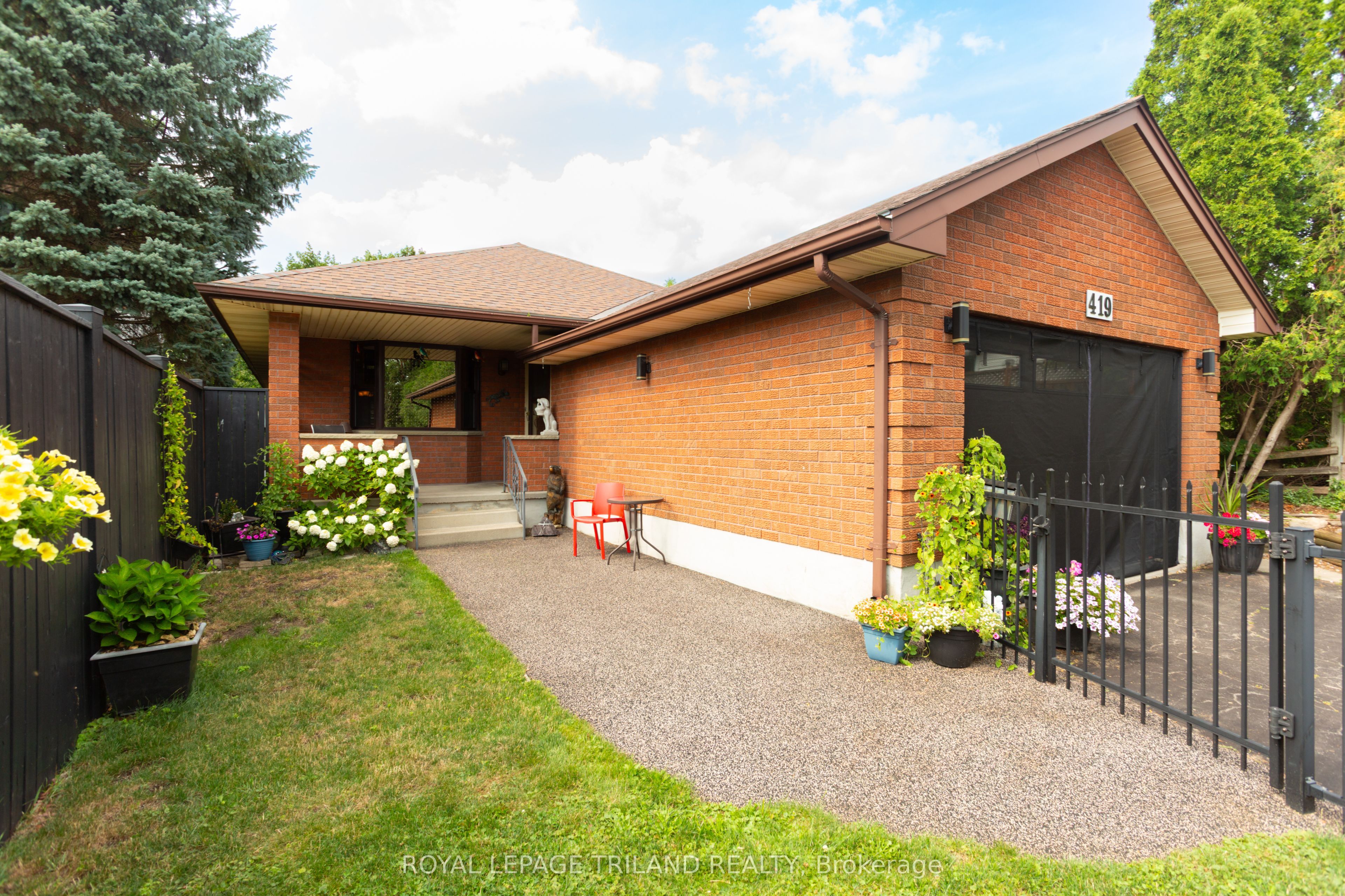 419 Mcnay Place Property Photo 2