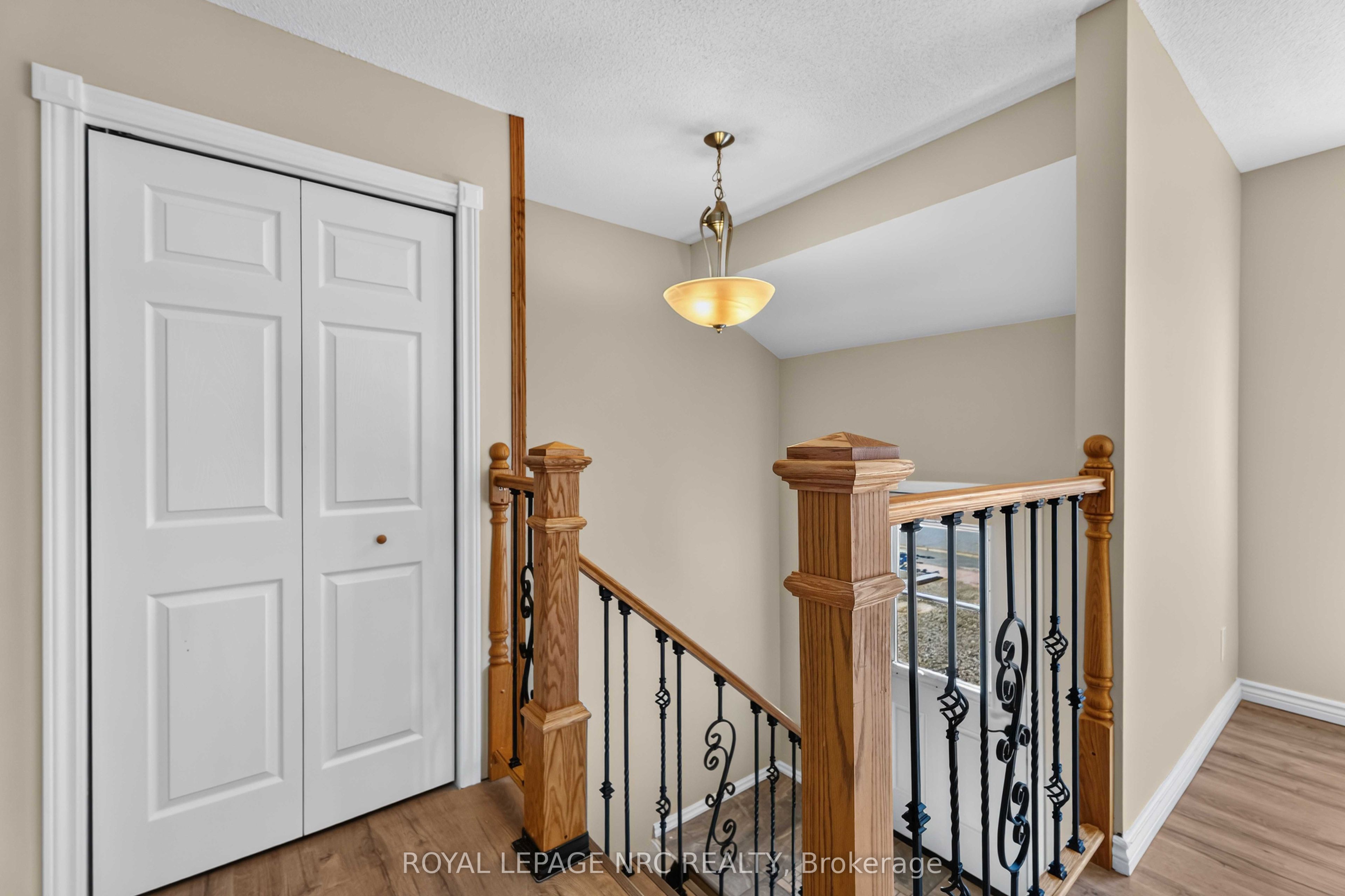 4 Saturn Road Property Photo 7