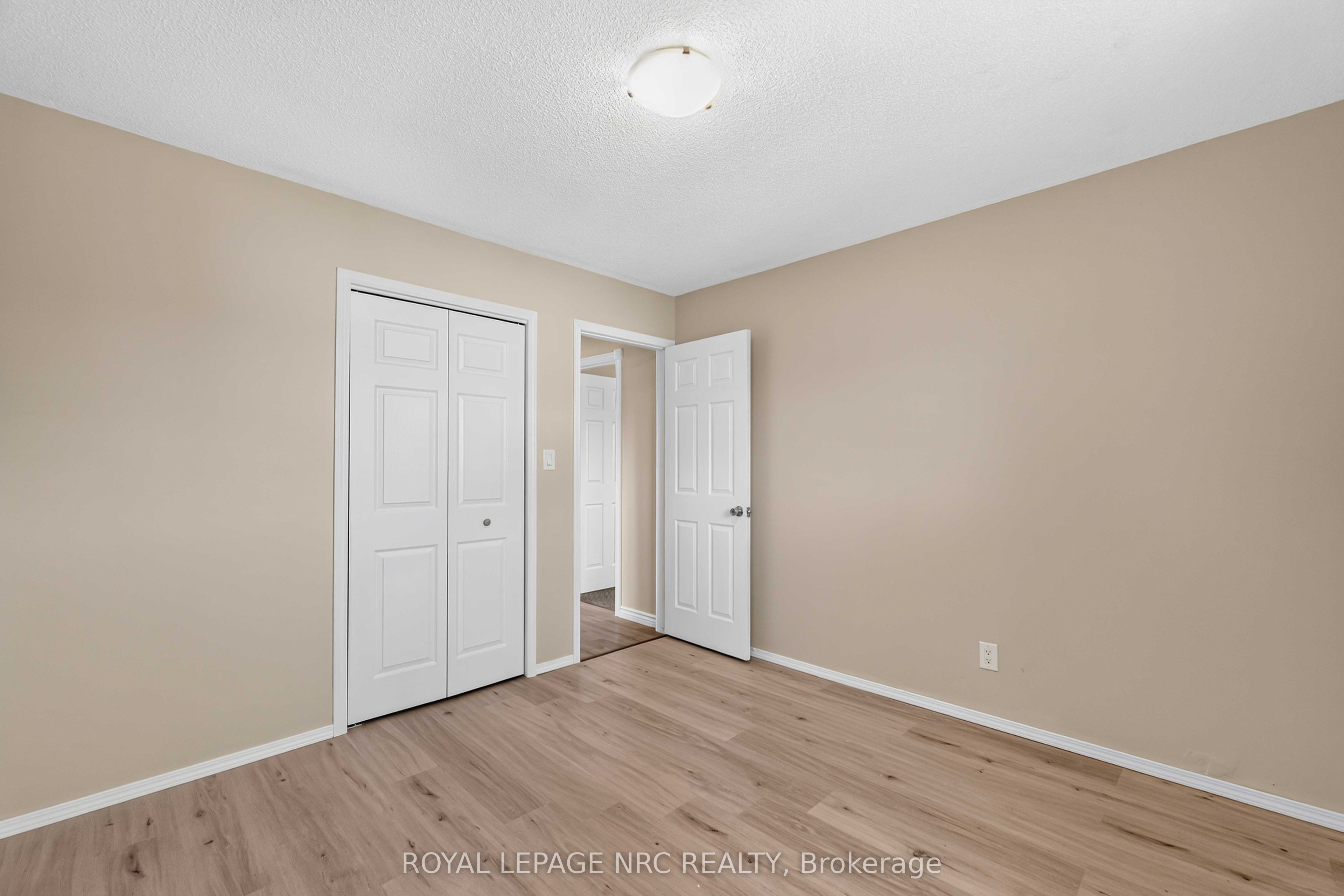 4 Saturn Road Property Photo 16