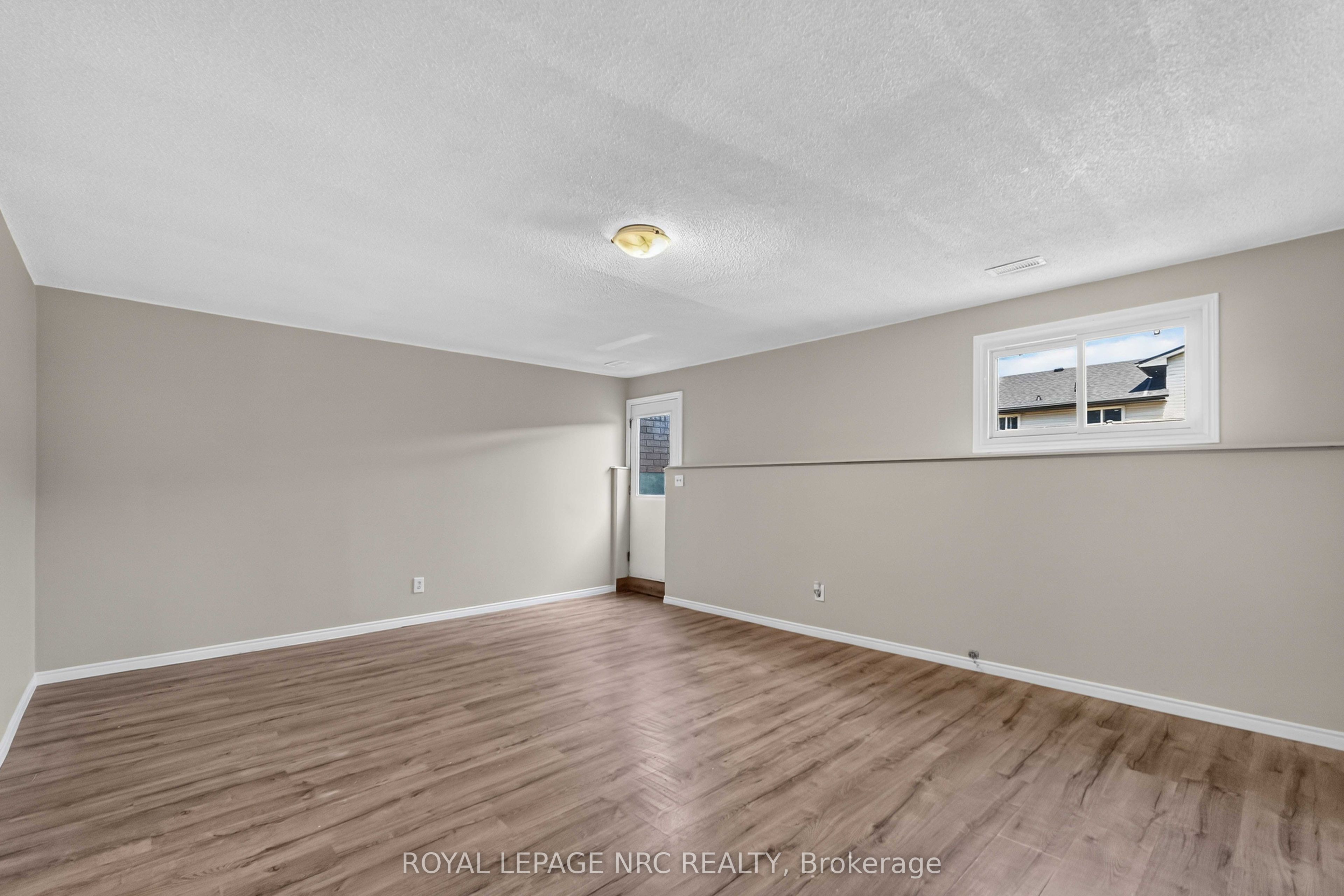 4 Saturn Road Property Photo 20