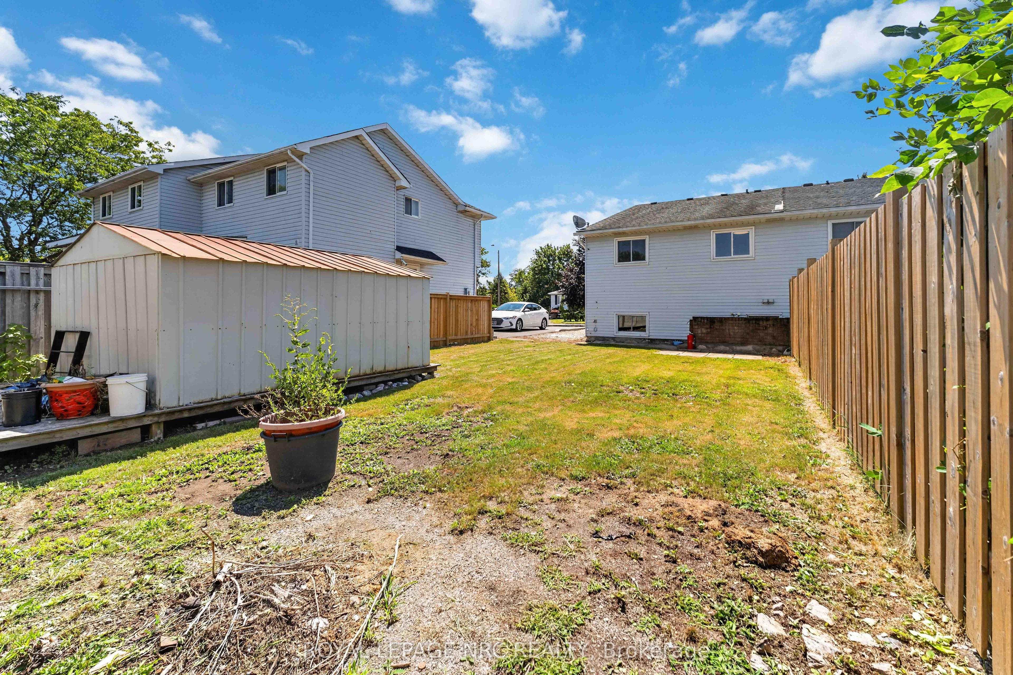 4 Saturn Road Property Photo 31