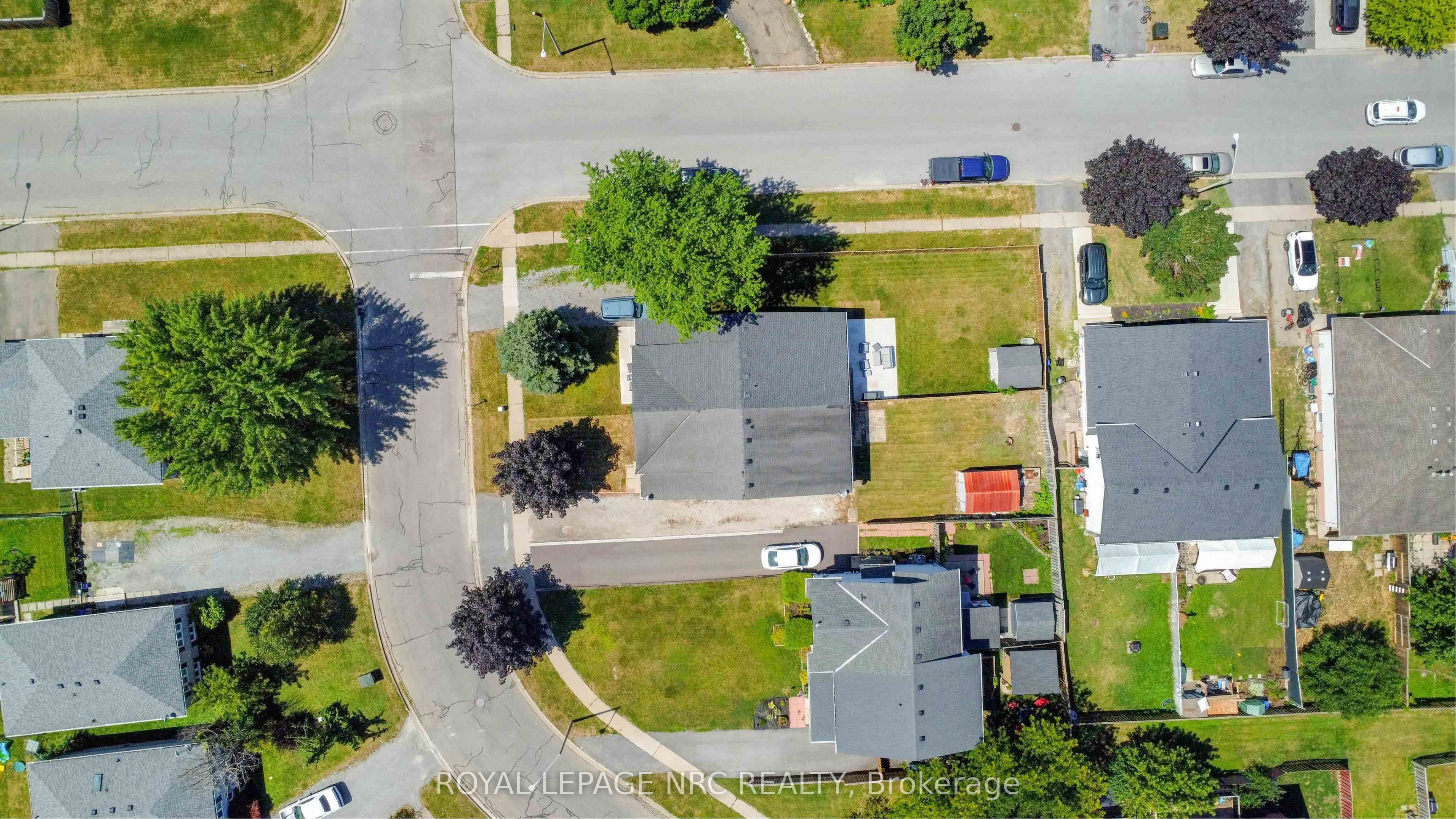 4 Saturn Road Property Photo 36
