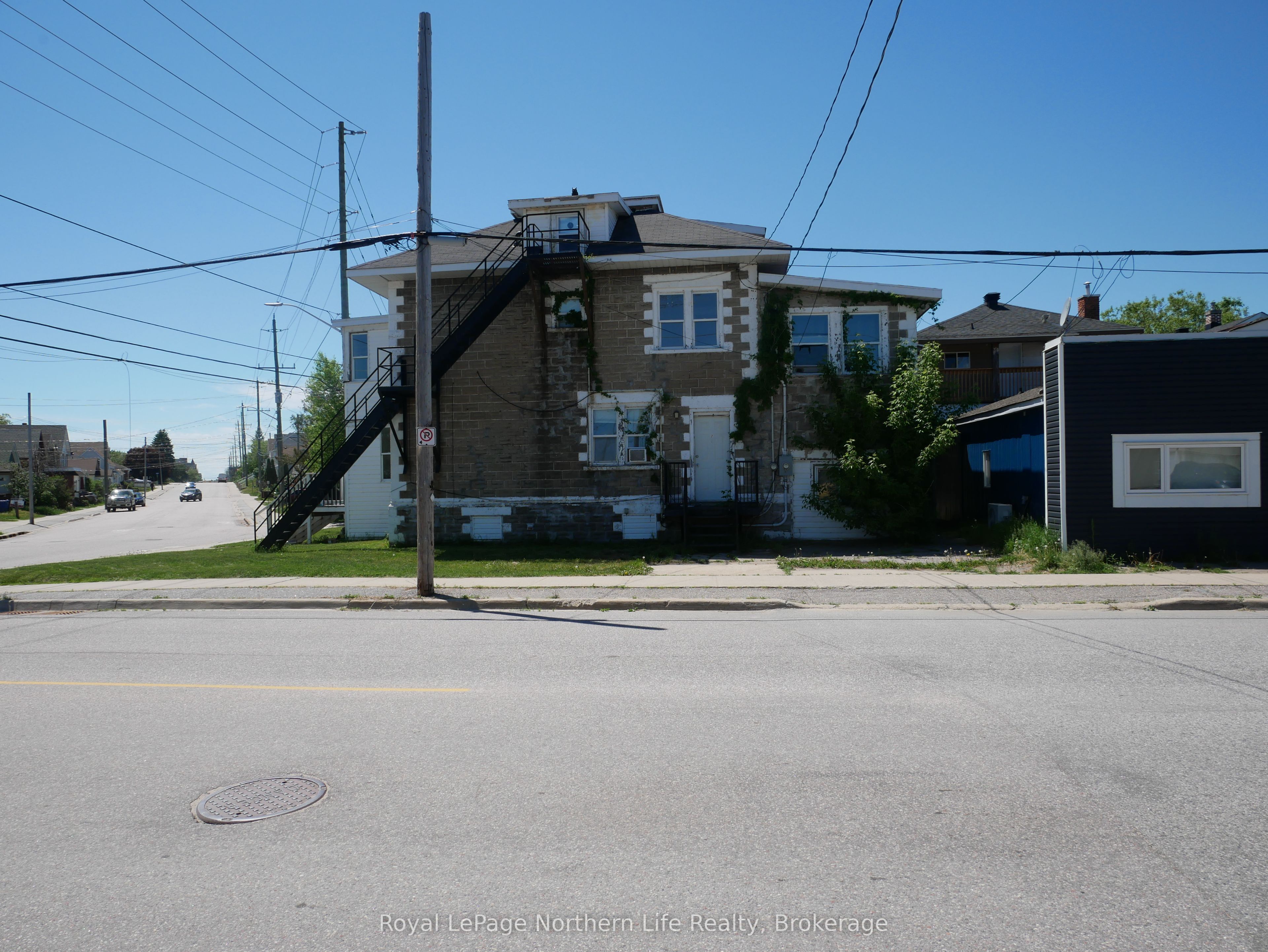 1150 Ferguson Street Property Photo 5