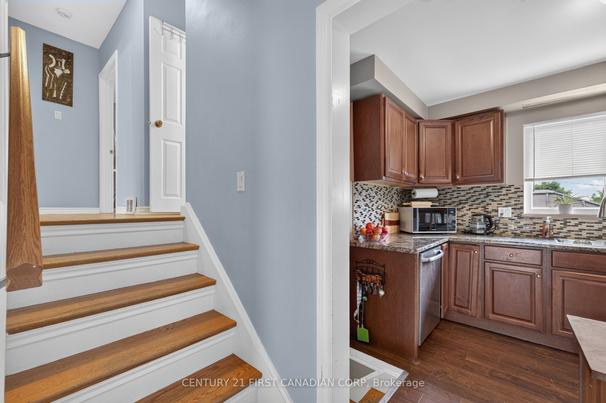 285 Panorma Crescent Property Photo 12