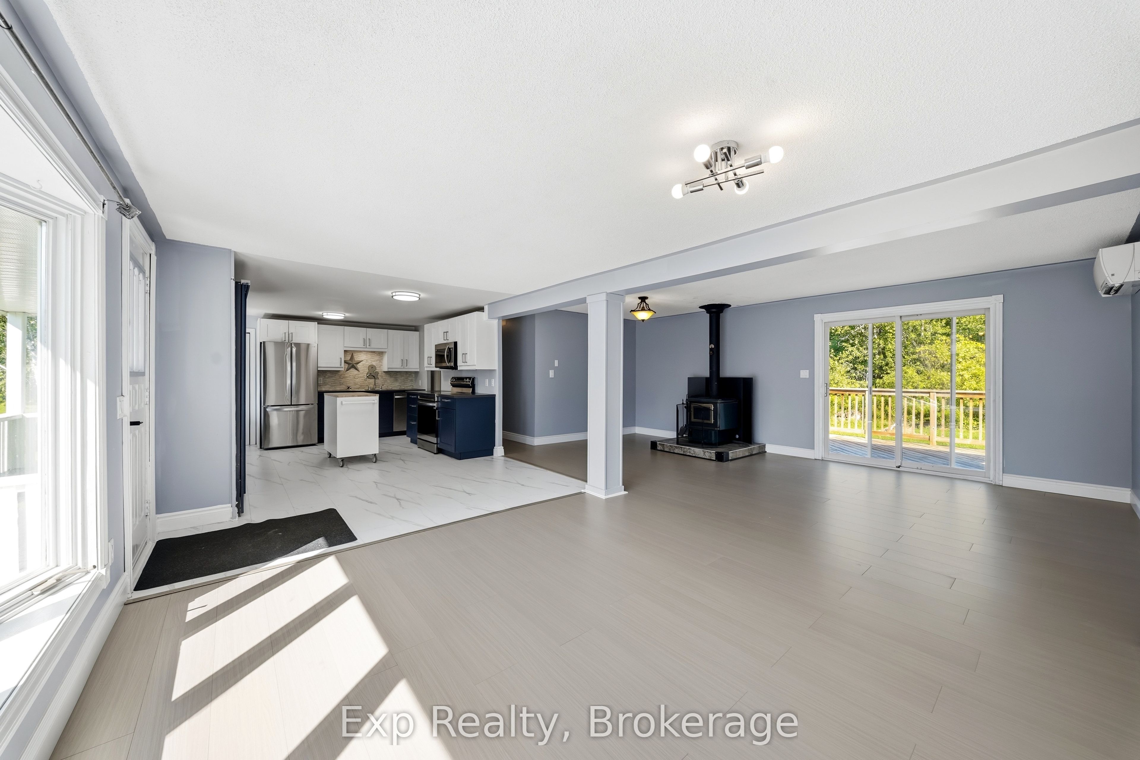 85 River Garden Road Property Photo 12