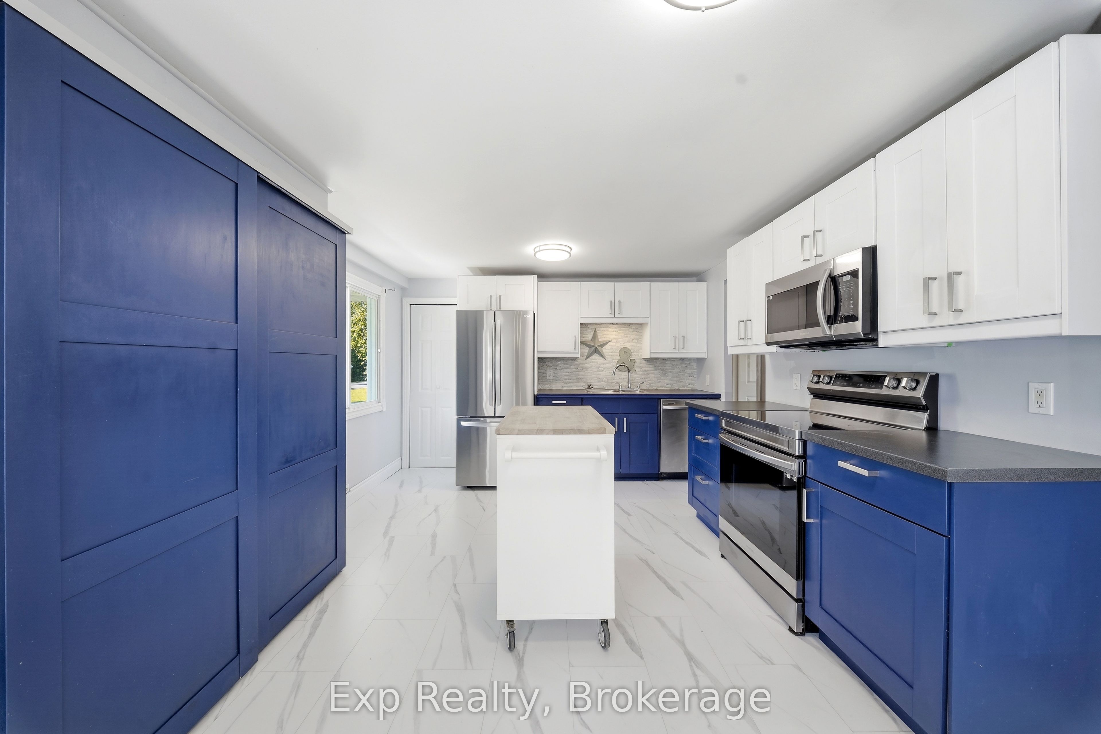 85 River Garden Road Property Photo 20