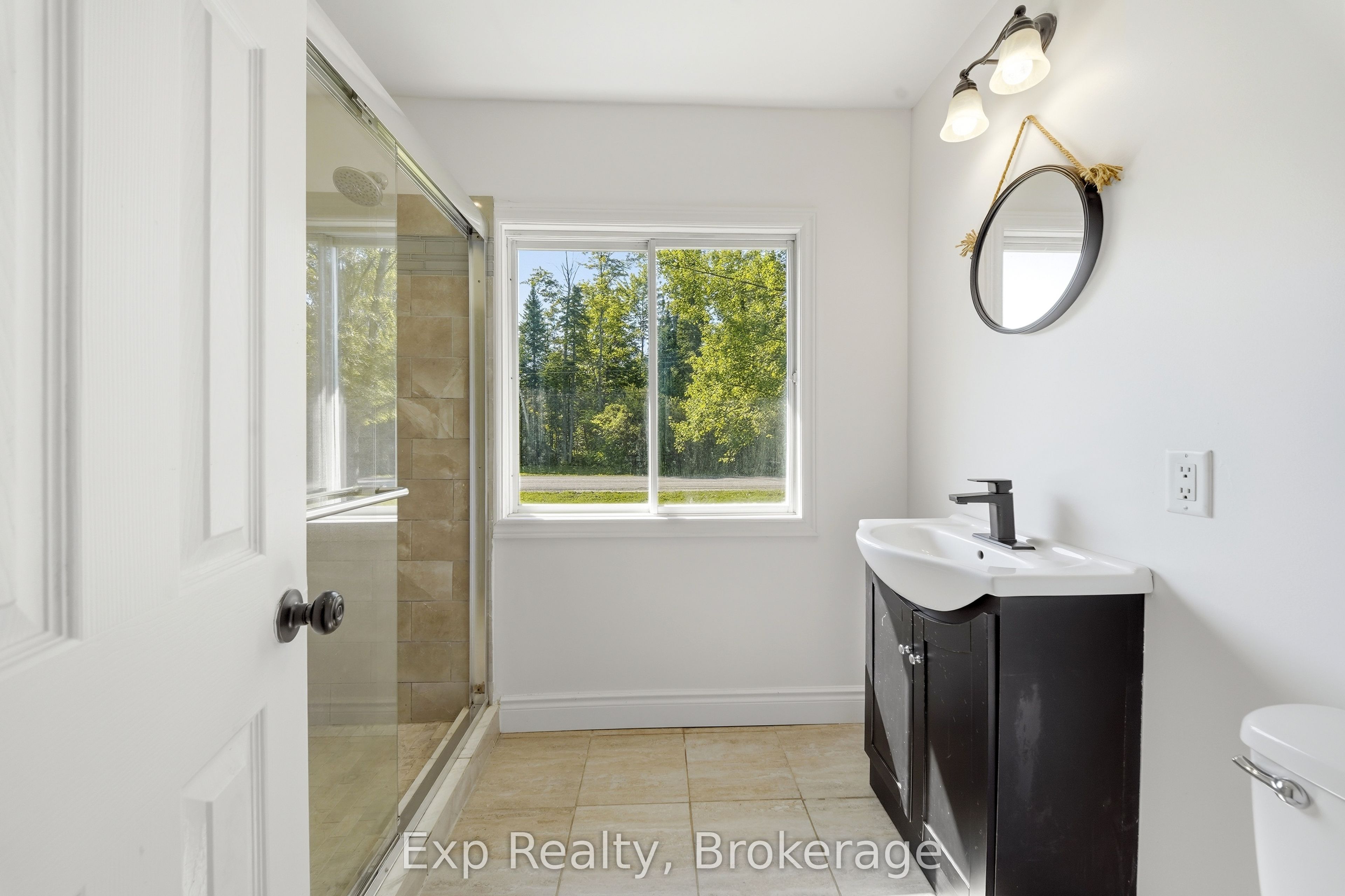 85 River Garden Road Property Photo 28