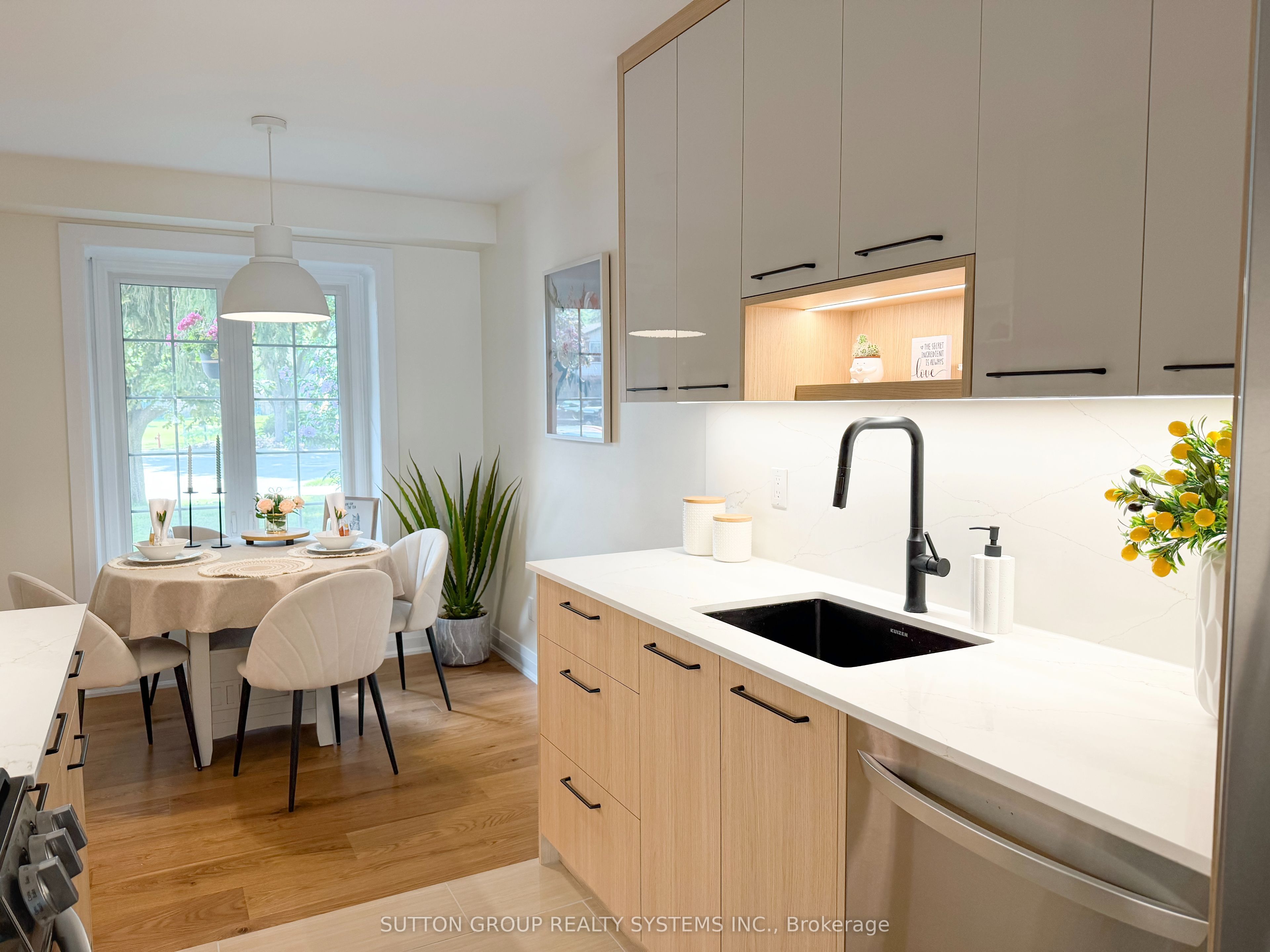 19 Parkway Place Property Photo 15