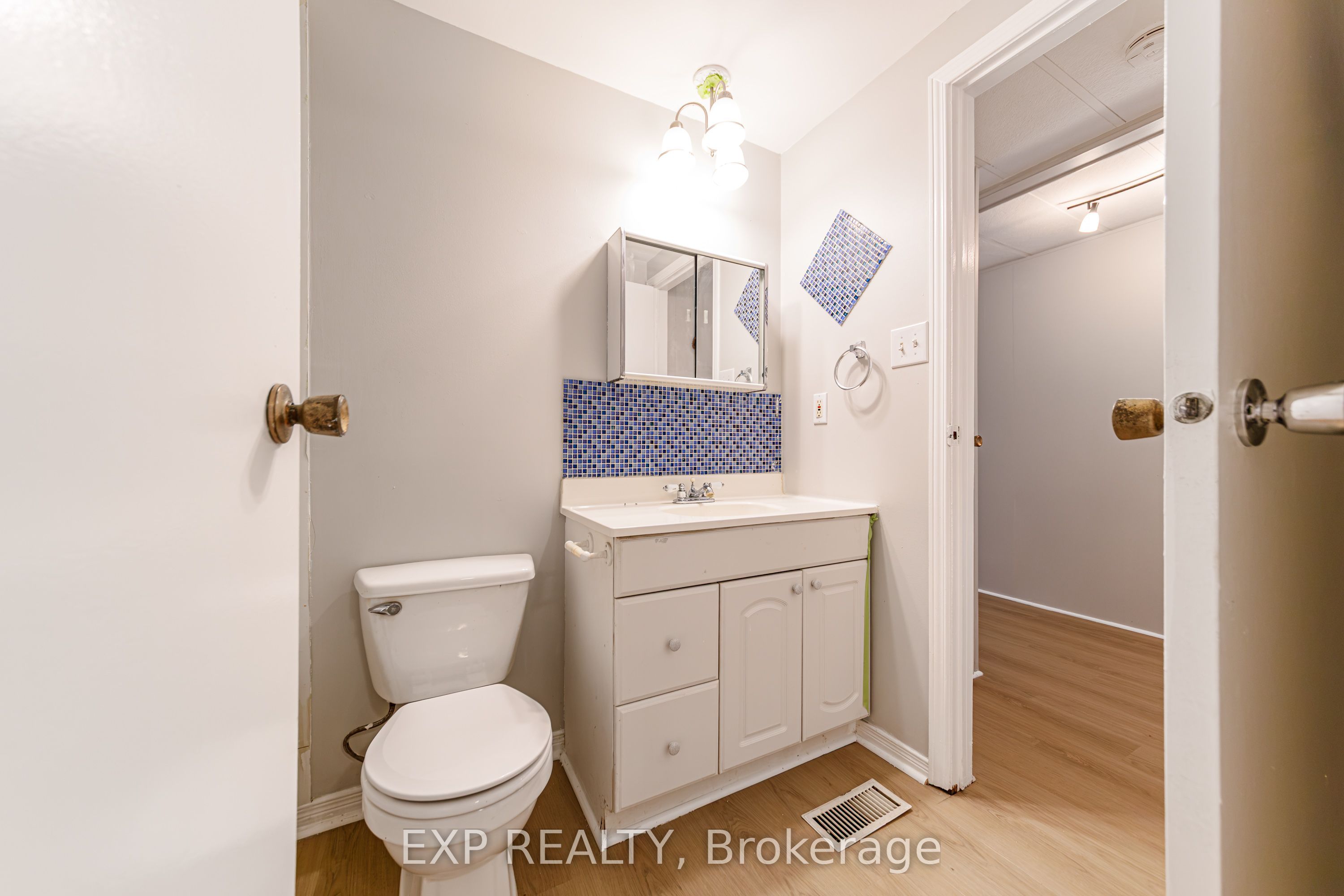 21 Maplewood Avenue Property Photo 15