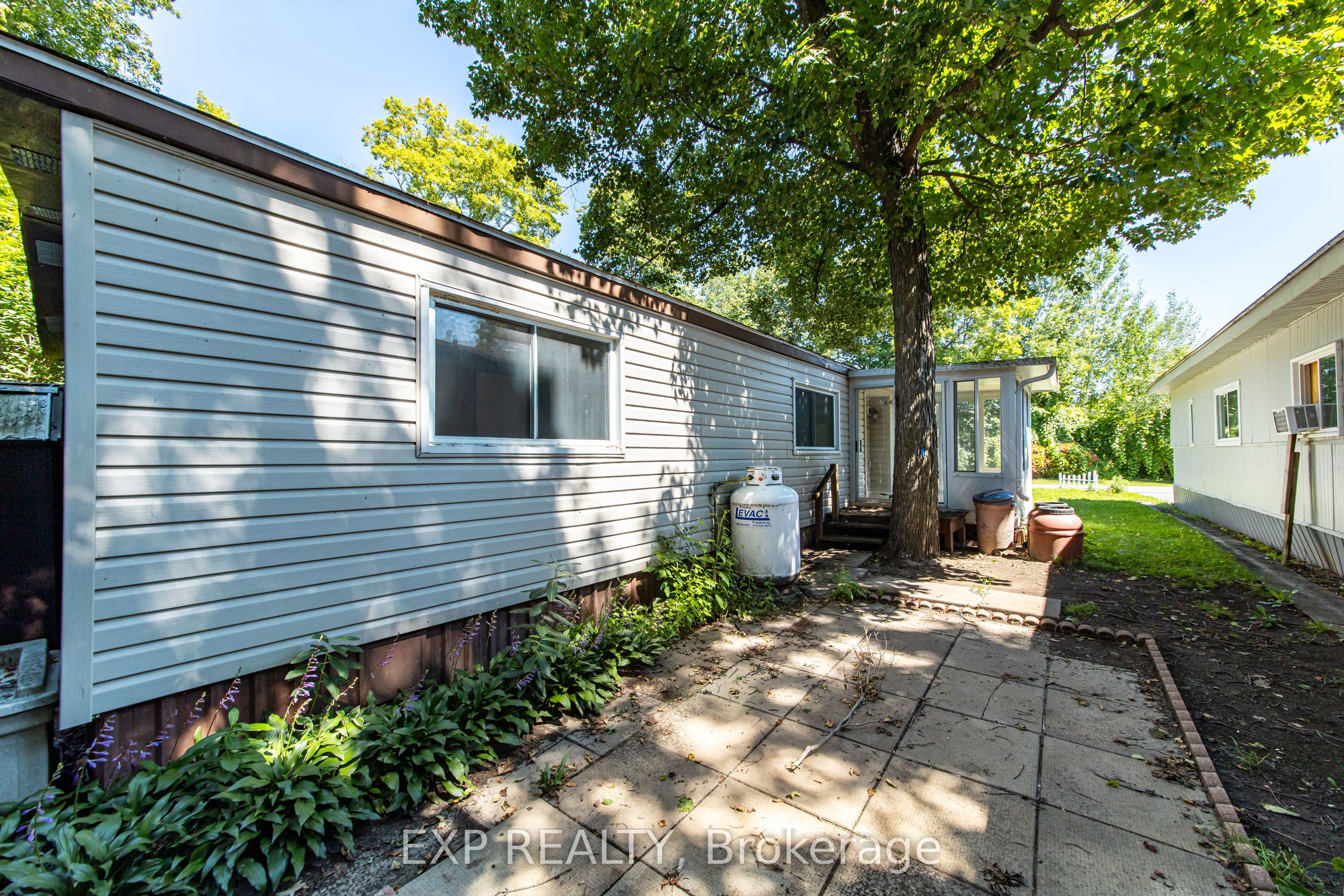 21 Maplewood Avenue Property Photo 29