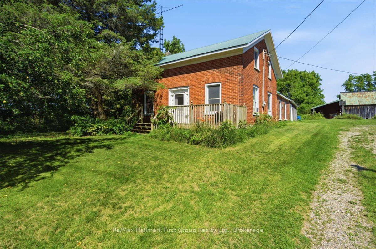 664 Hunt Road Property Photo 1