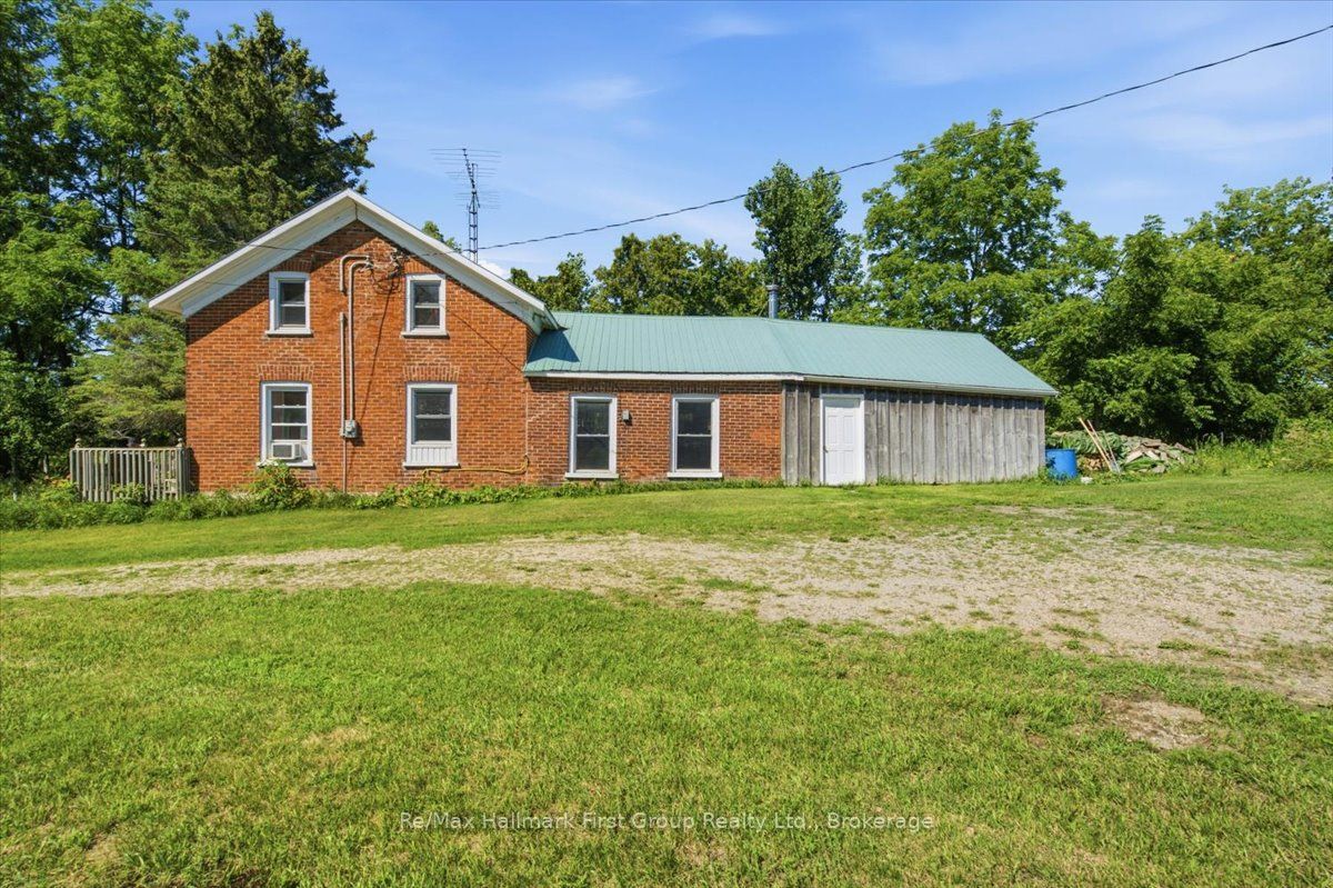 664 Hunt Road Property Photo 3