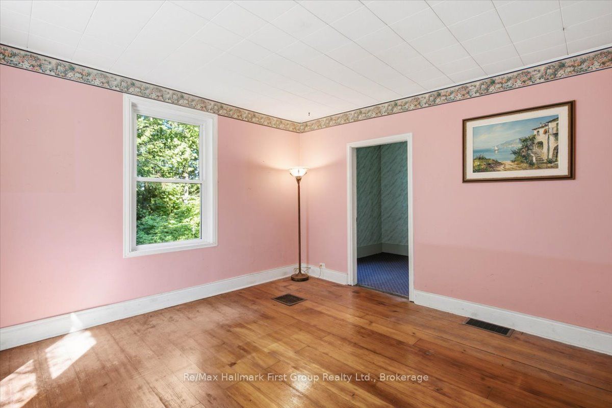 664 Hunt Road Property Photo 10