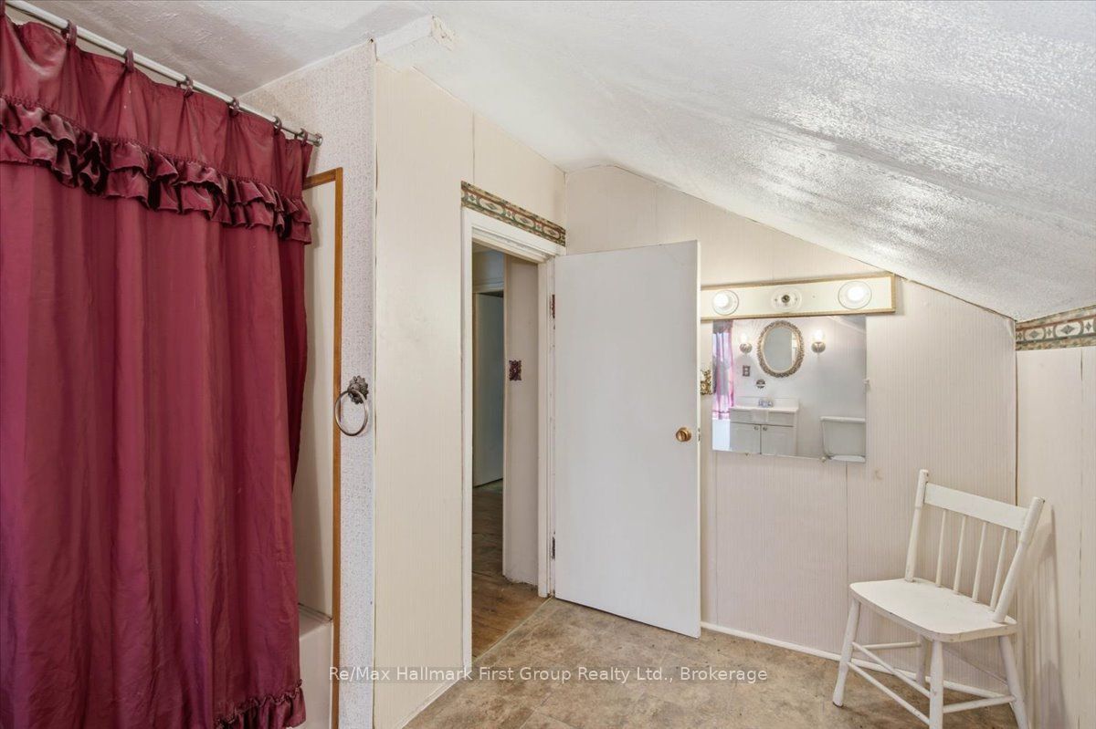 664 Hunt Road Property Photo 23