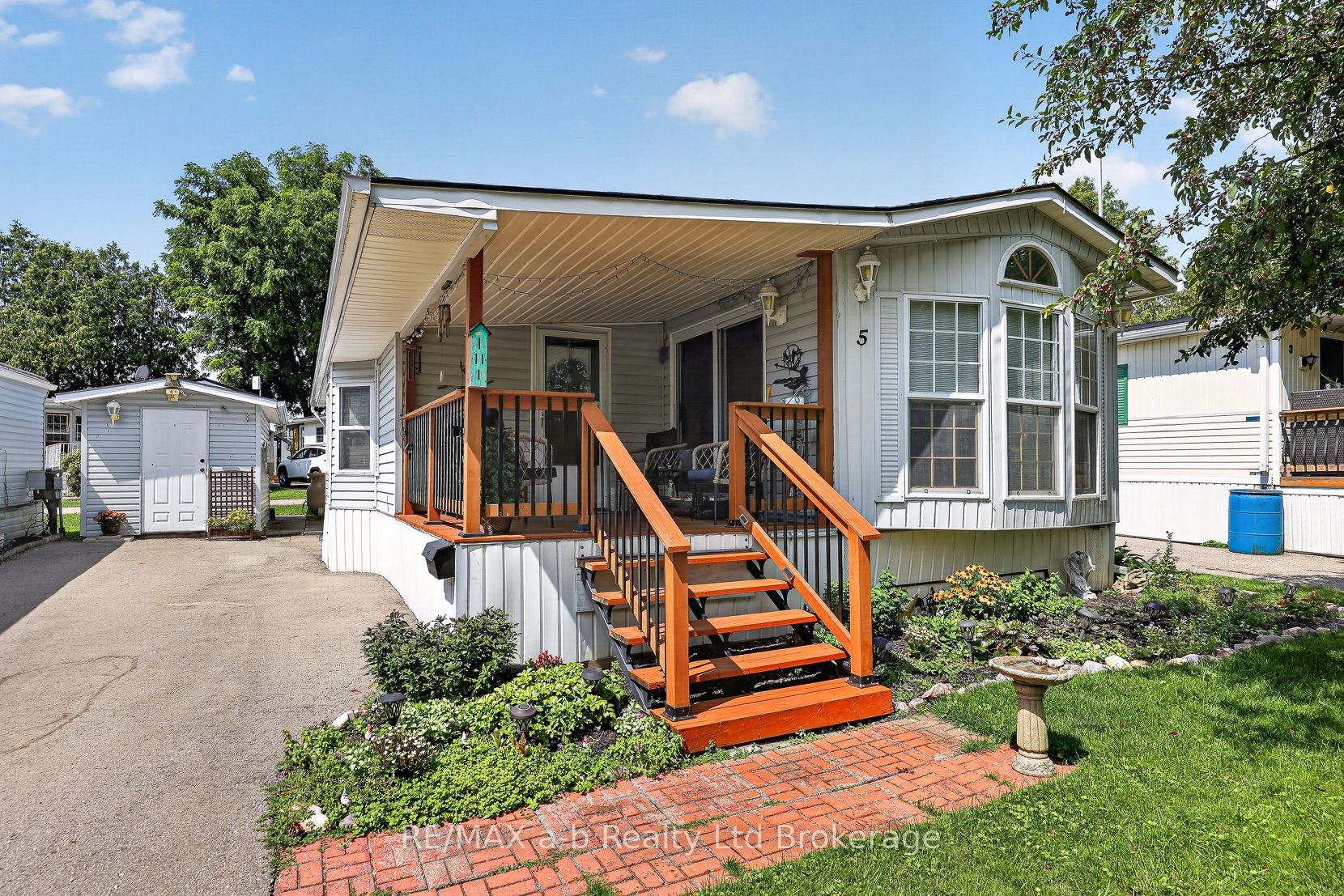 595487 59 N 5 Property Photo 3