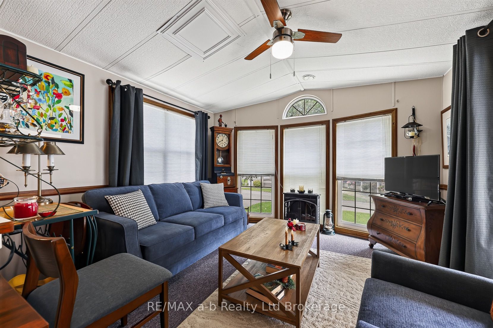 595487 59 N 5 Property Photo 13