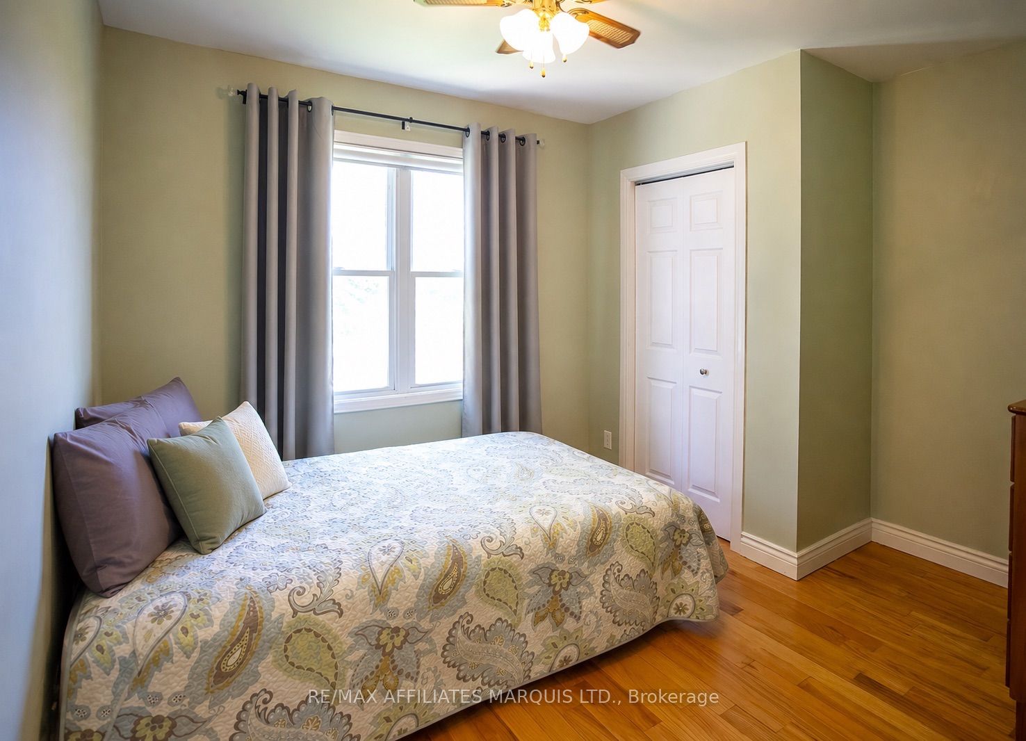 4306 Schell Street Property Photo 15