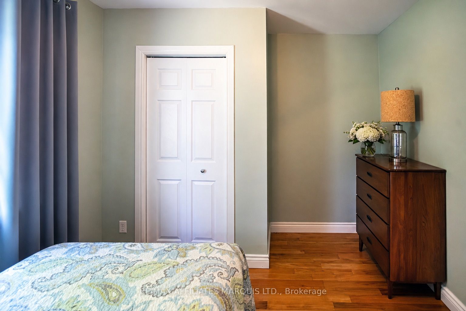 4306 Schell Street Property Photo 16
