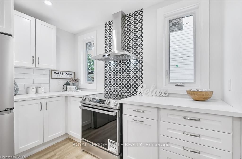 10 Comet Avenue #1 (main) Property Photo 5