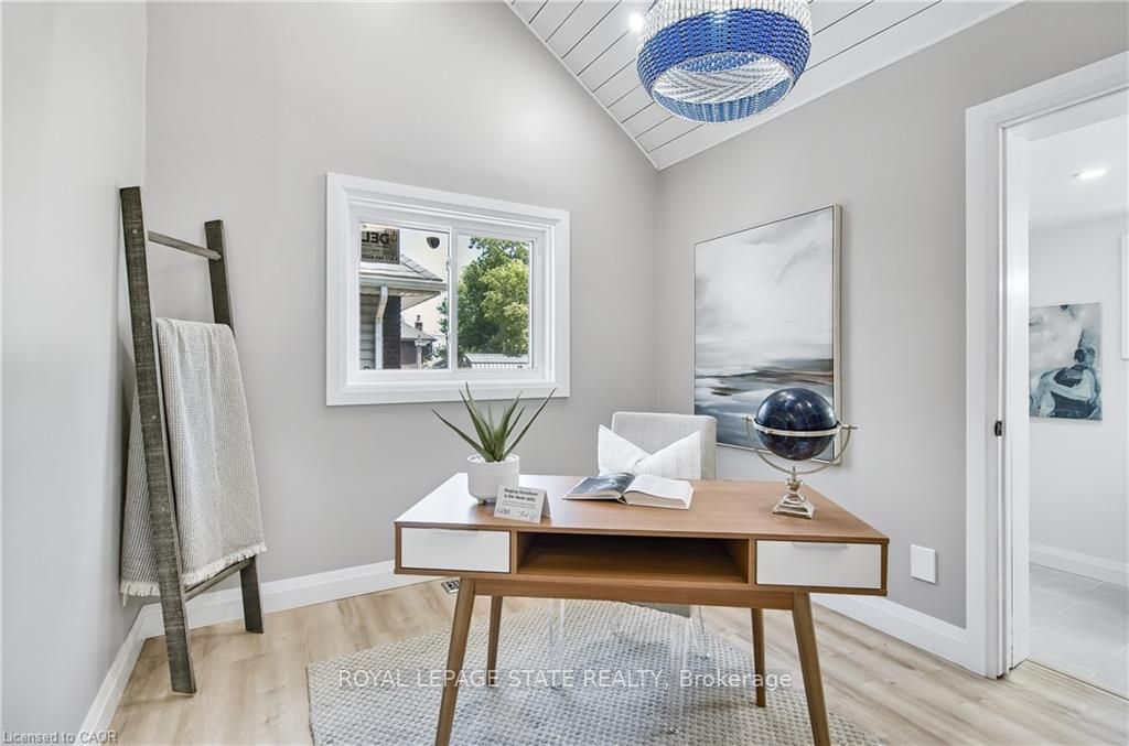 10 Comet Avenue #1 (main) Property Photo 10
