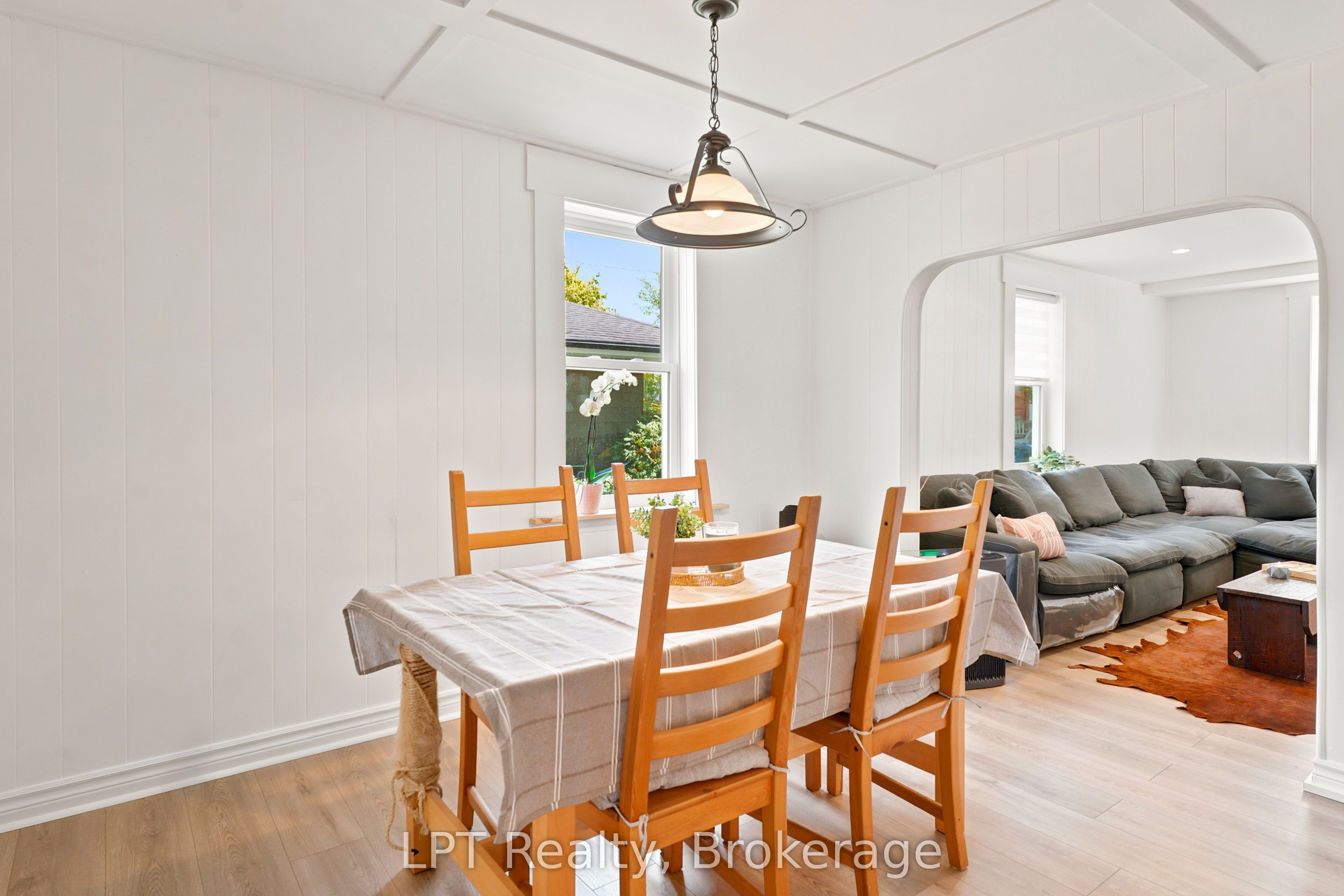 96 Charles Street Property Photo 13