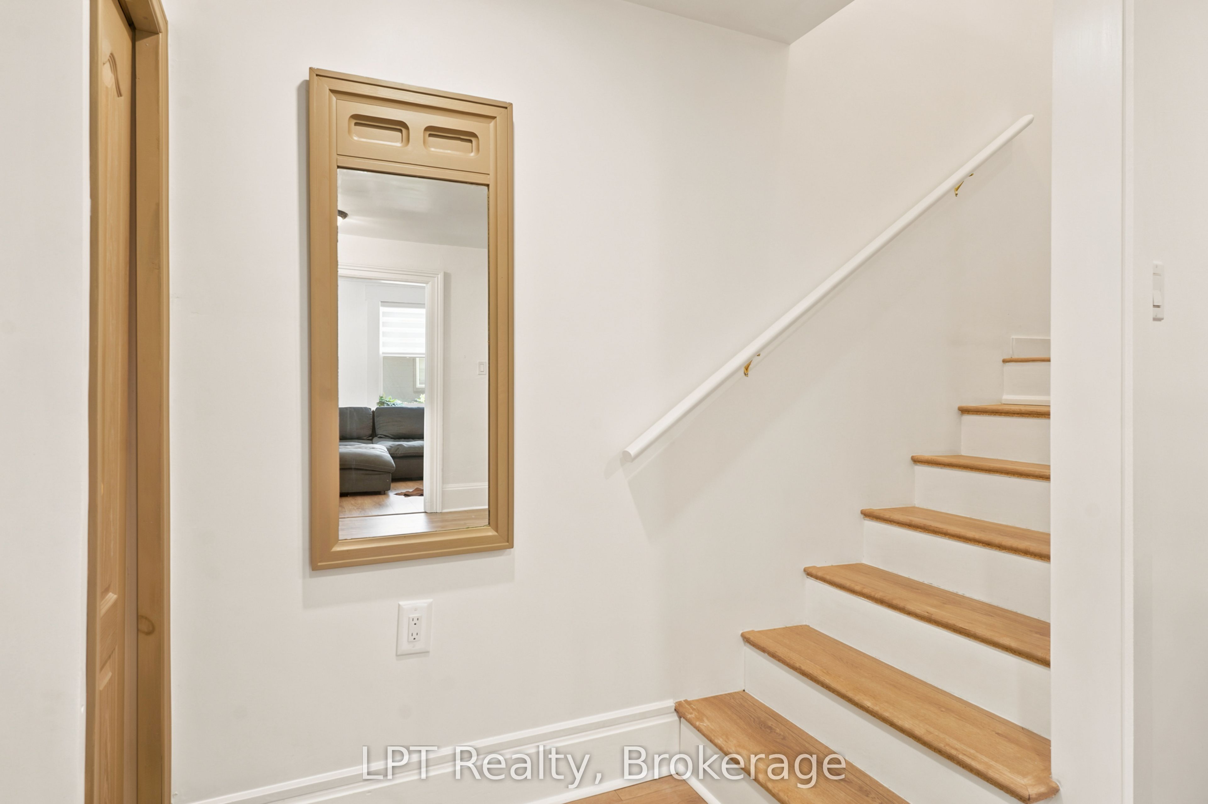 96 Charles Street Property Photo 17