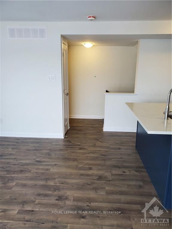 225 Eldorado Private A Property Photo 13