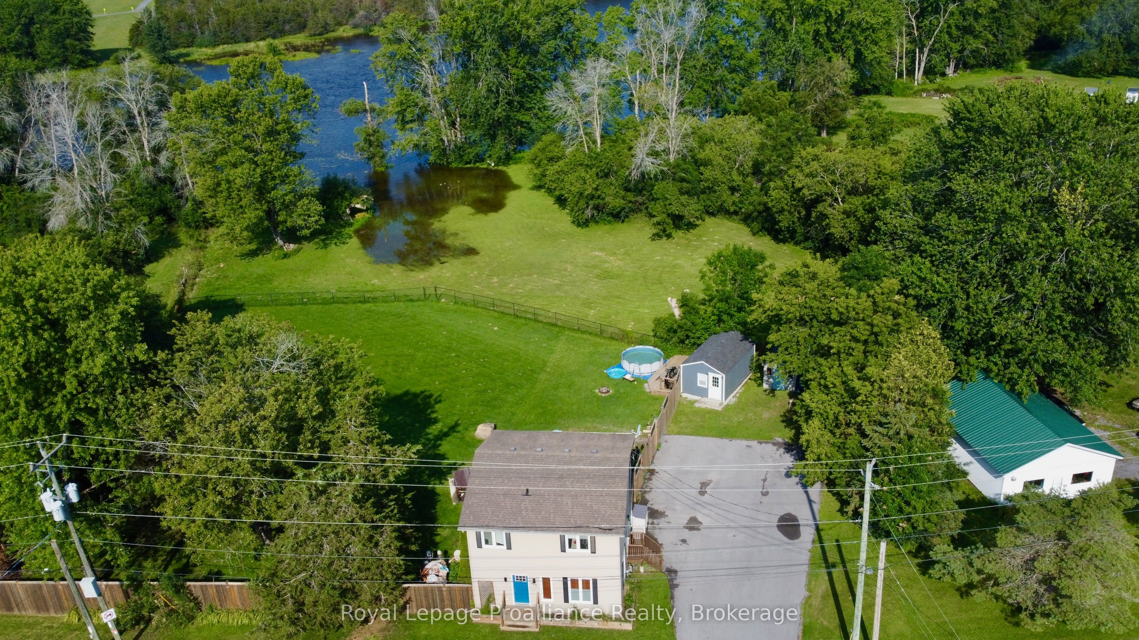 465 Cannifton Road Property Photo 2