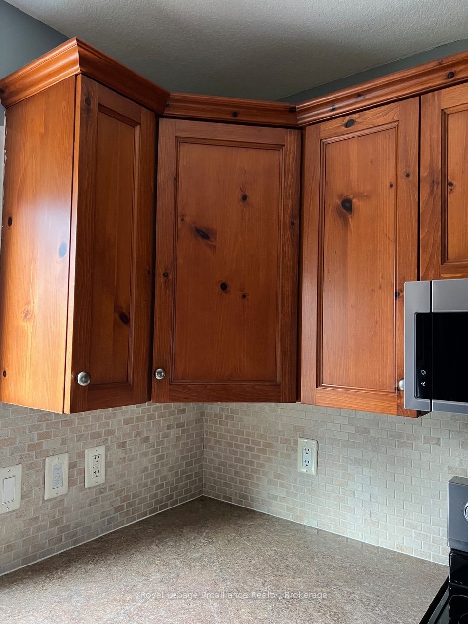 465 Cannifton Road Property Photo 18