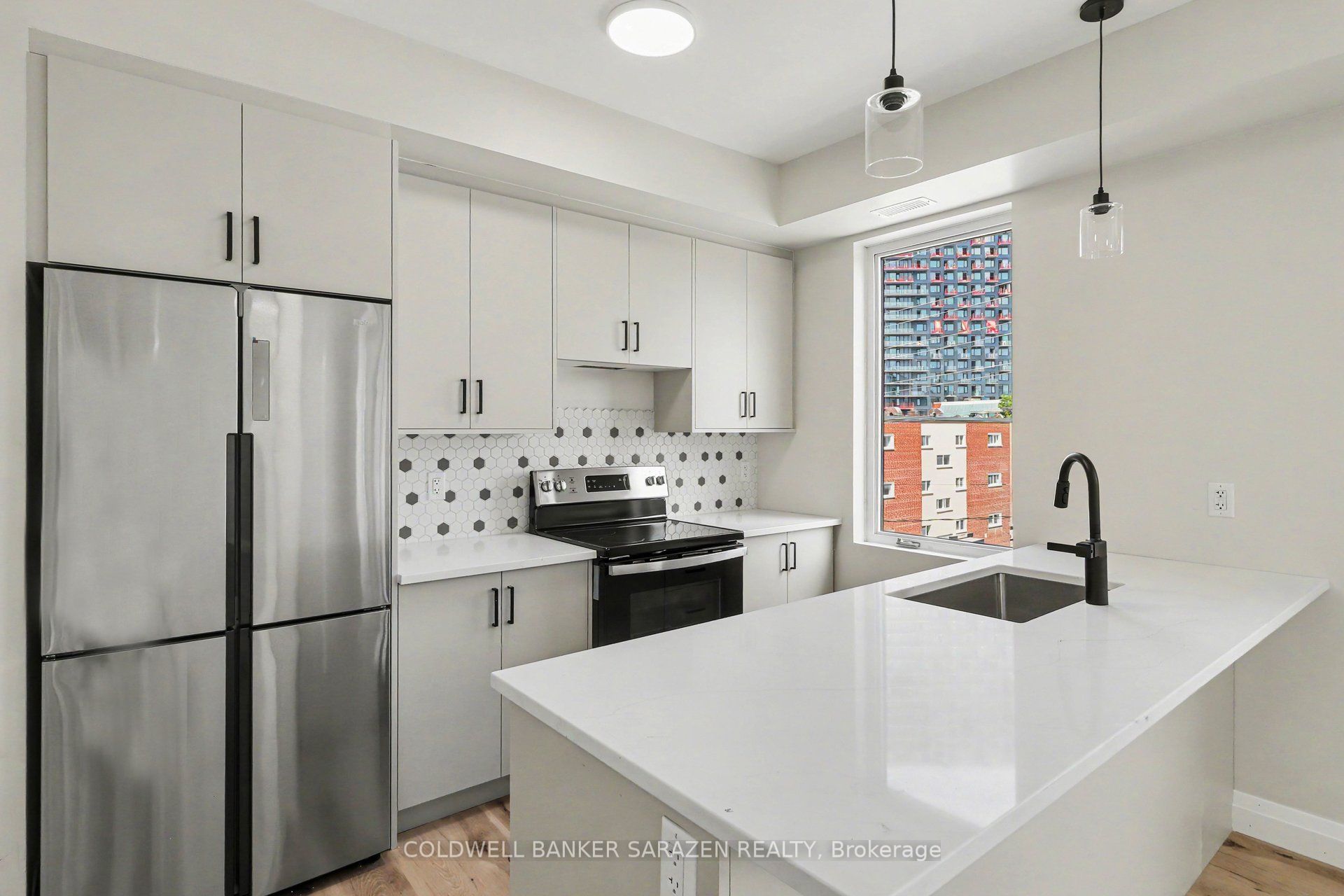 42 Mcarthur Avenue 201 Property Photo 4