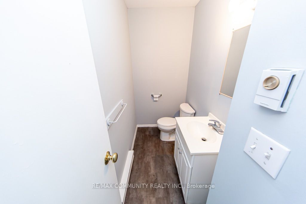 30 West Street Property Photo 13