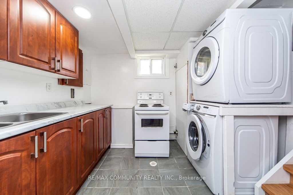 30 West Street Property Photo 21
