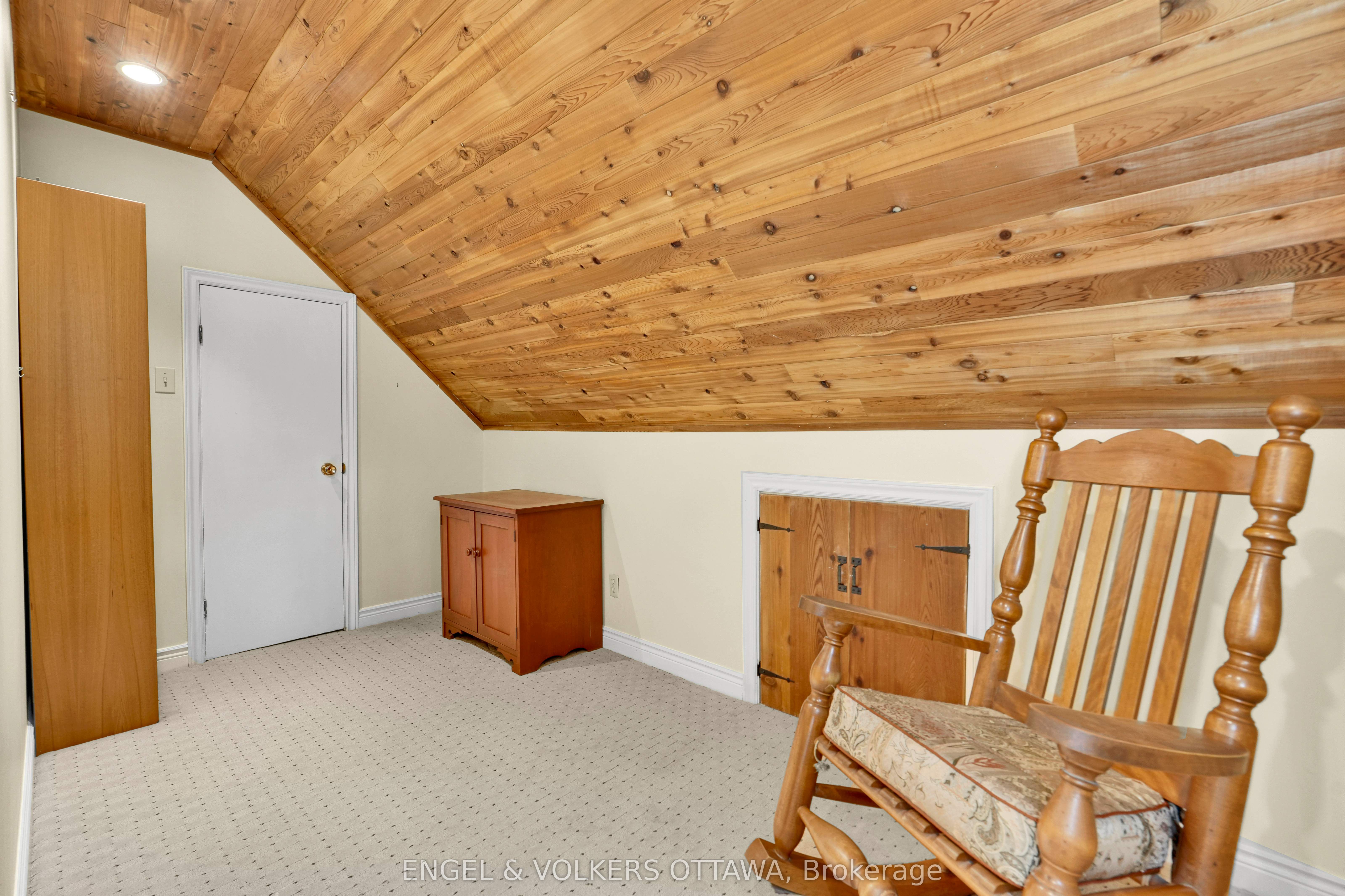 7 Mid Pines Grove Property Photo 29