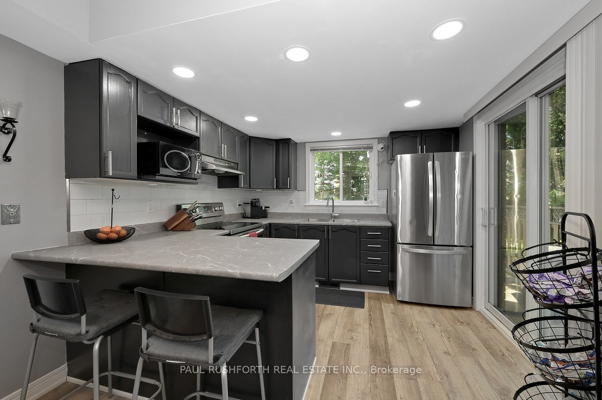 29 Grenadier Way Property Photo 14