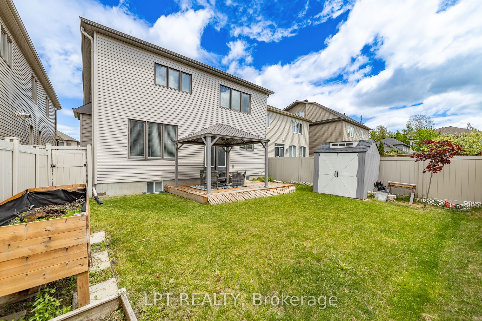 908 Pedigree Street Property Photo 33