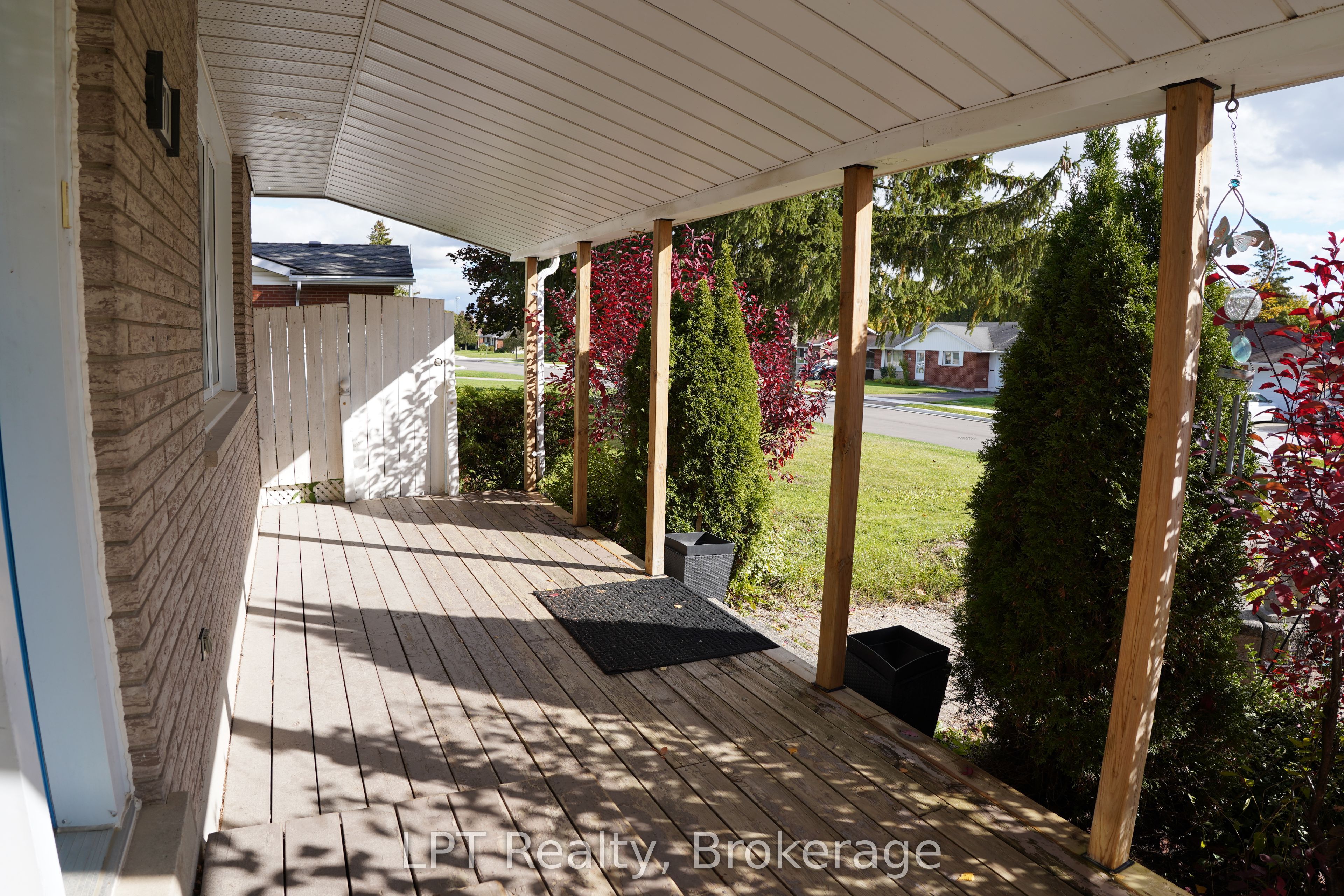 470 7th Street Property Photo 11