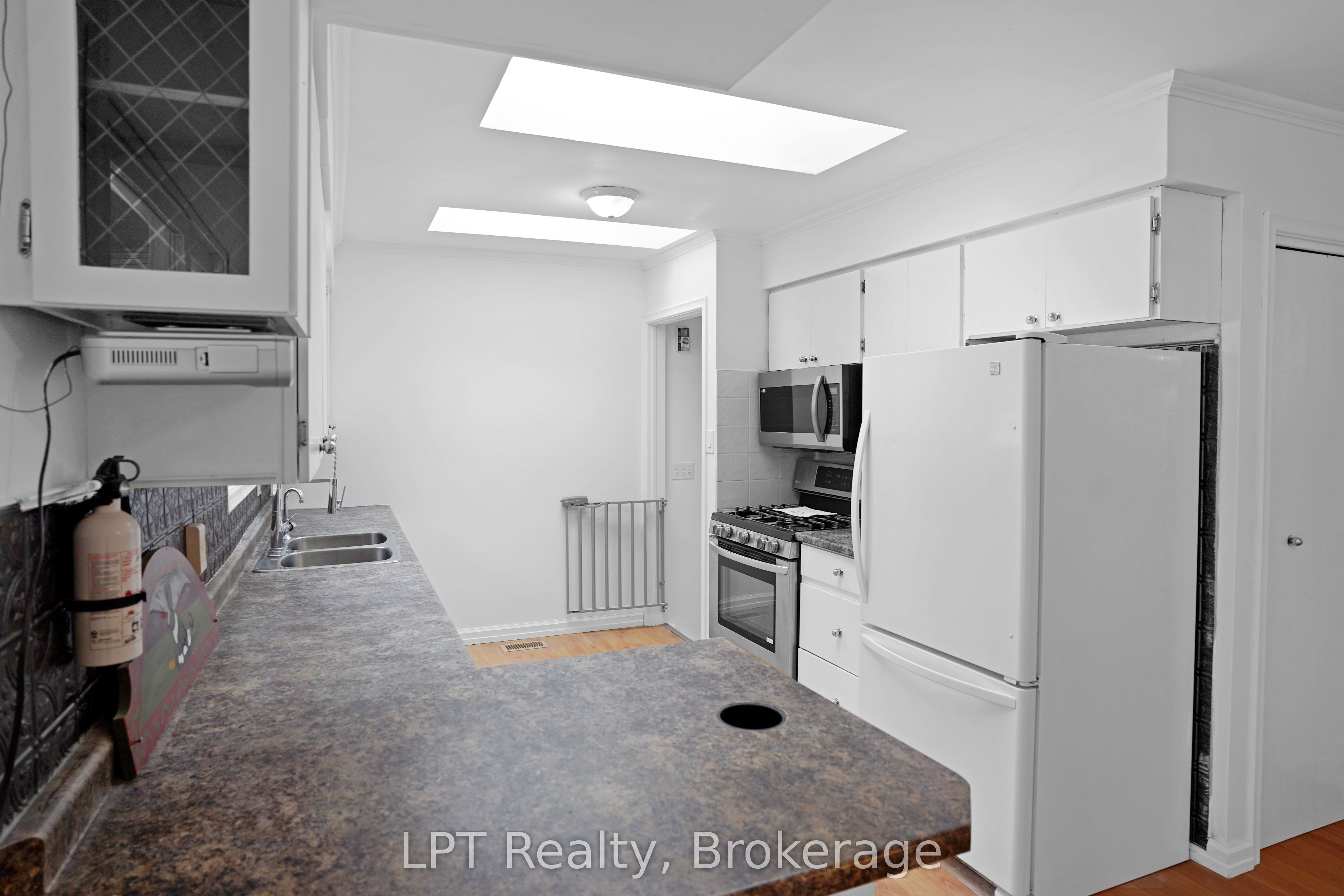 470 7th Street Property Photo 19