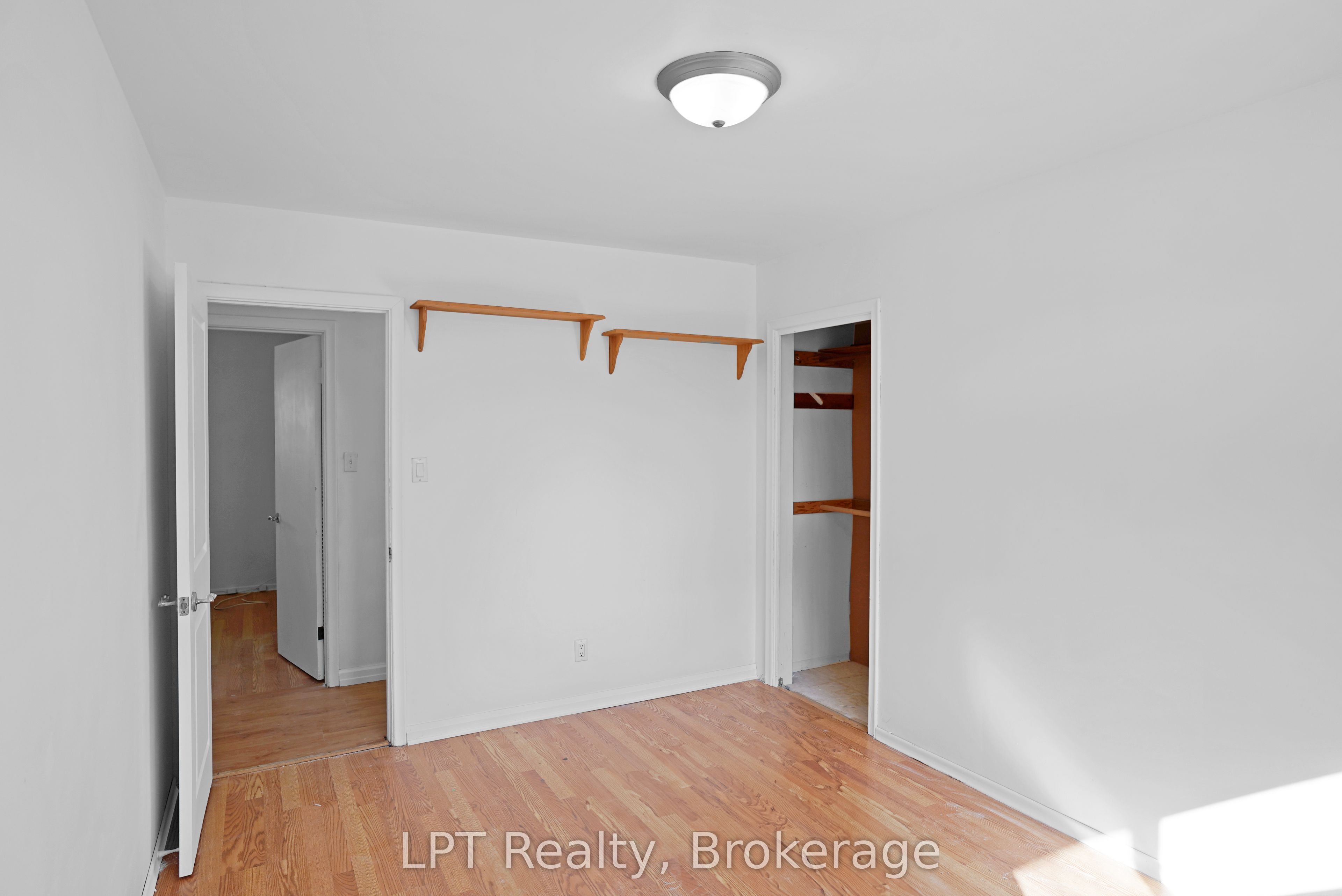 470 7th Street Property Photo 23