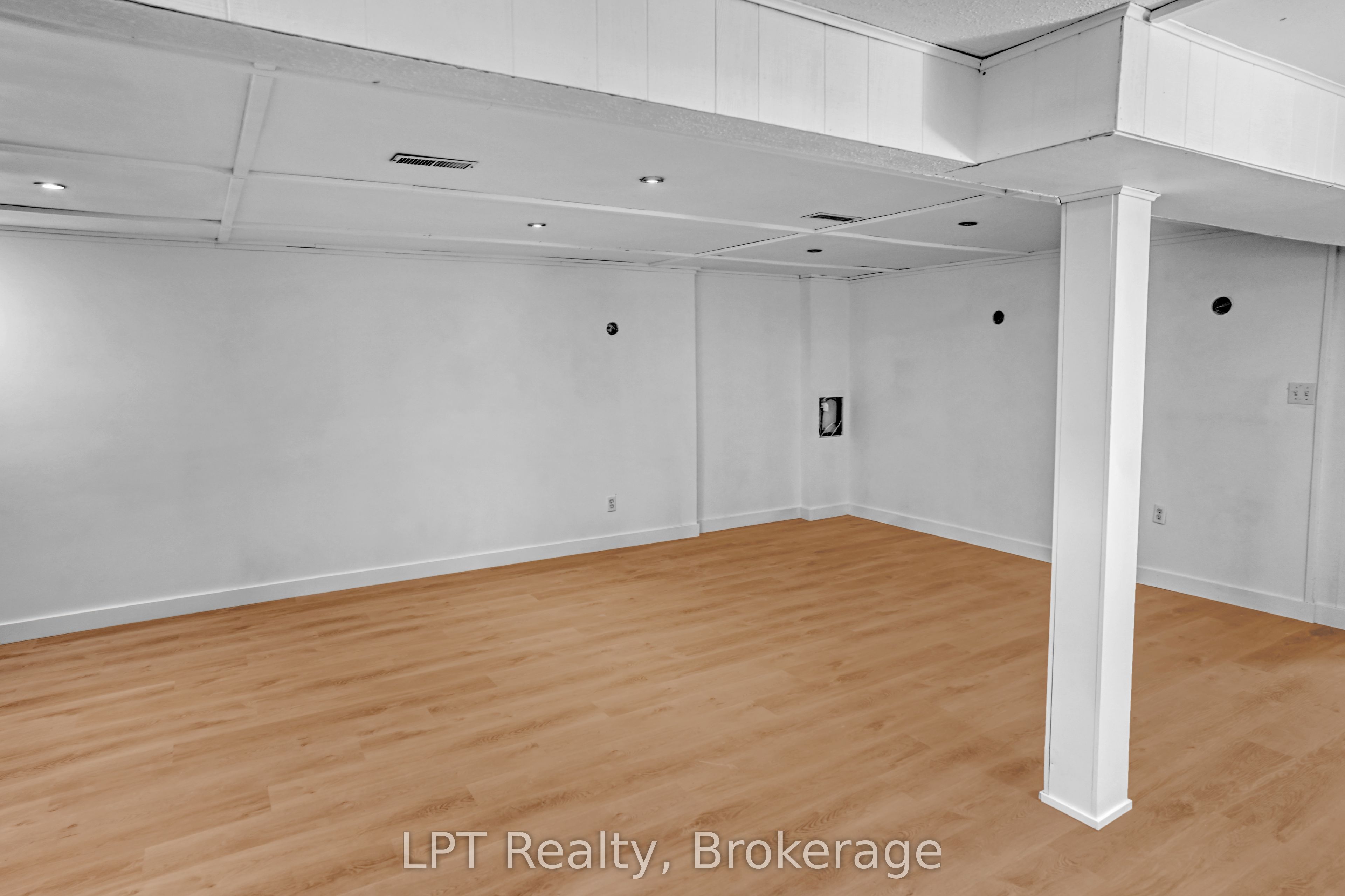 470 7th Street Property Photo 33